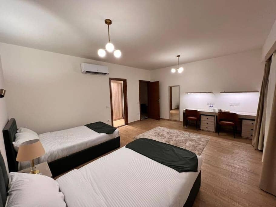 White Palace Double Room Private Bathroom 2 (Adults Only)