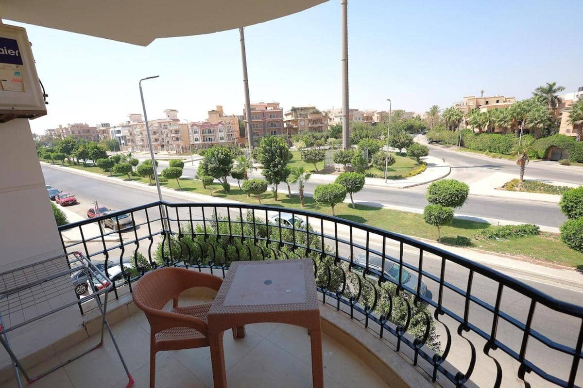 Cozy & Modern 3br in New Cairo Shouyfat — 5