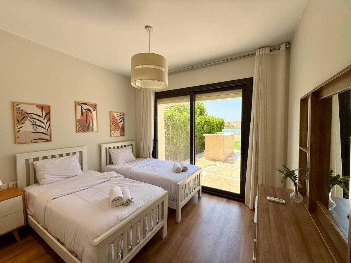 Tropical 3br Villa-Free Pool & Lagoon Access at Elgouna — 5