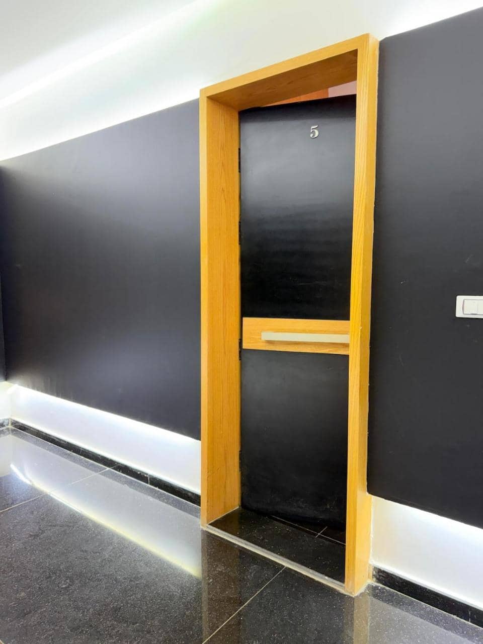 Modern Studio Near Auc & Cairo Festival City — 3