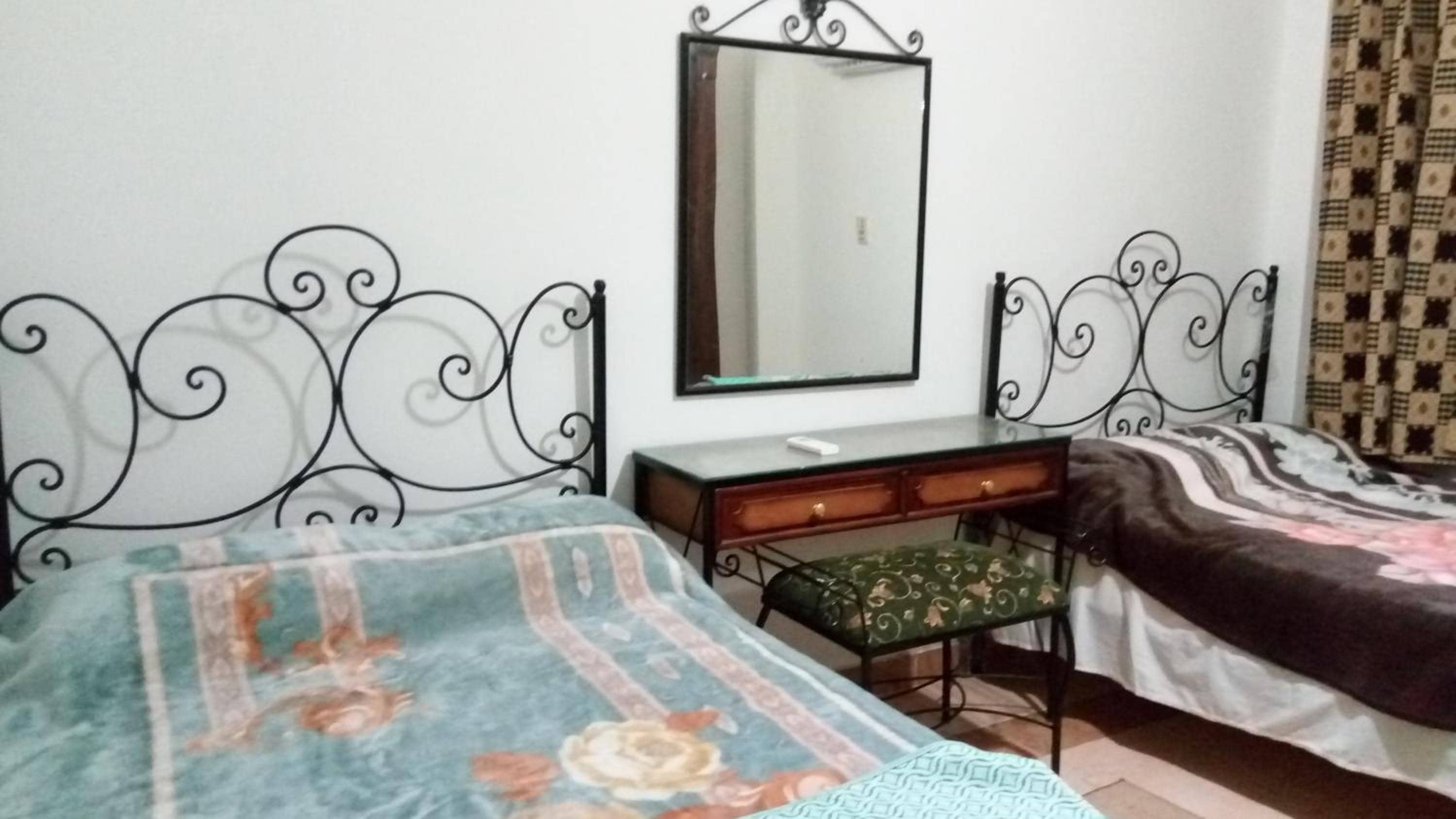 Two-Bedroom with Sea View Roof Top Chalet - Orora Village — 5