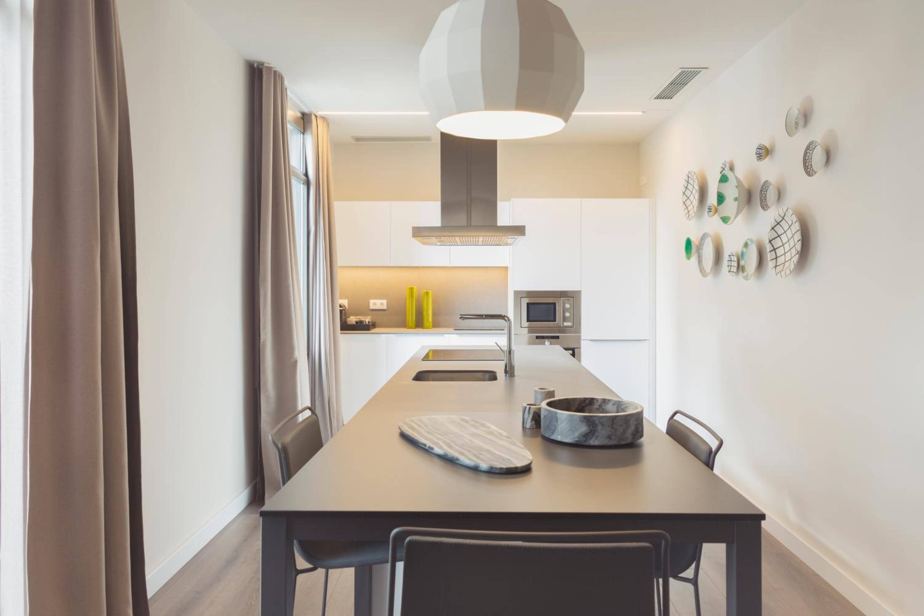 Casagrand Luxury Apartments Barcelona — 4