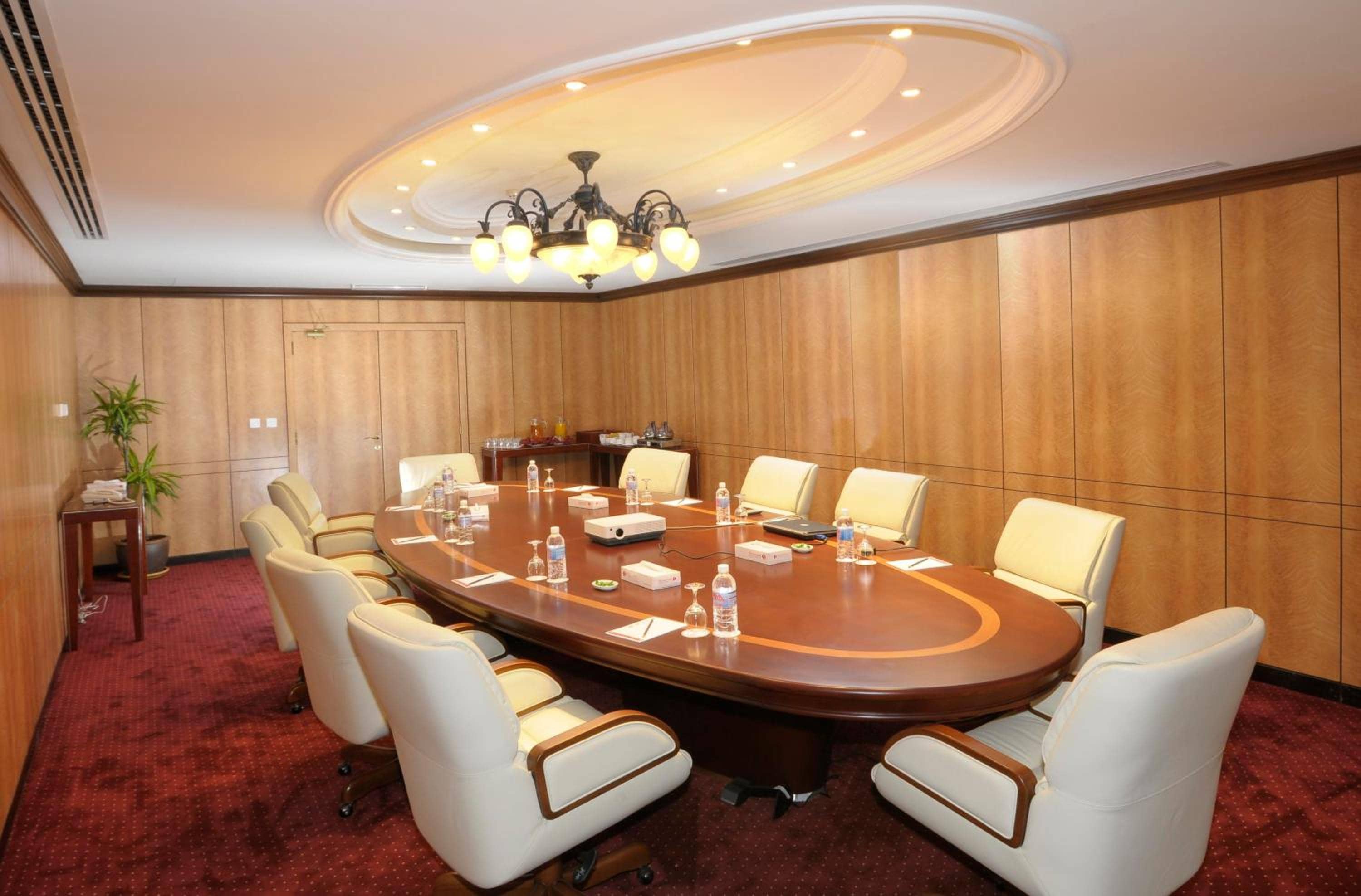 Eastyard Dammam Hotel — 2