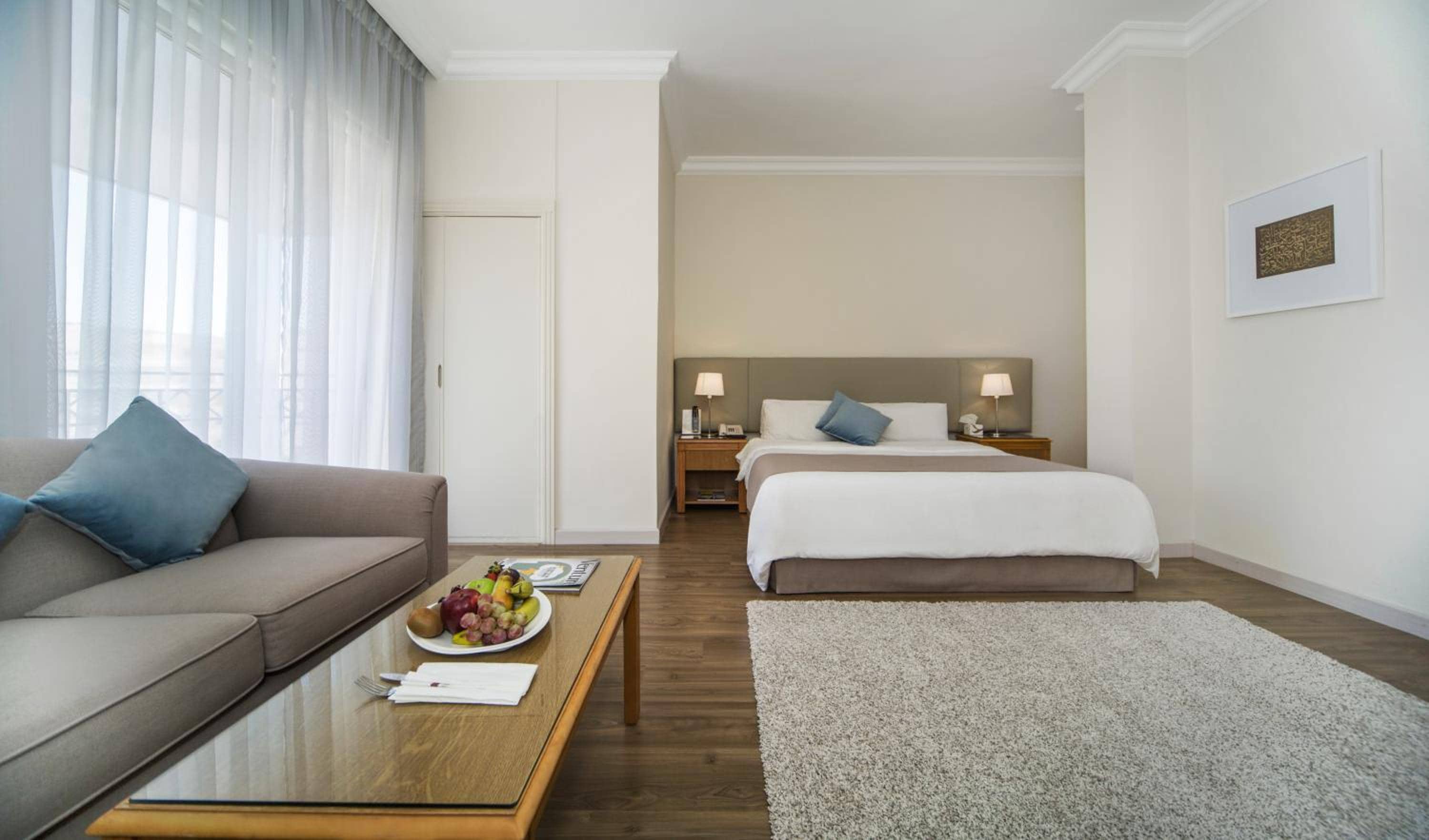 AlQasr Metropole Hotel — 2