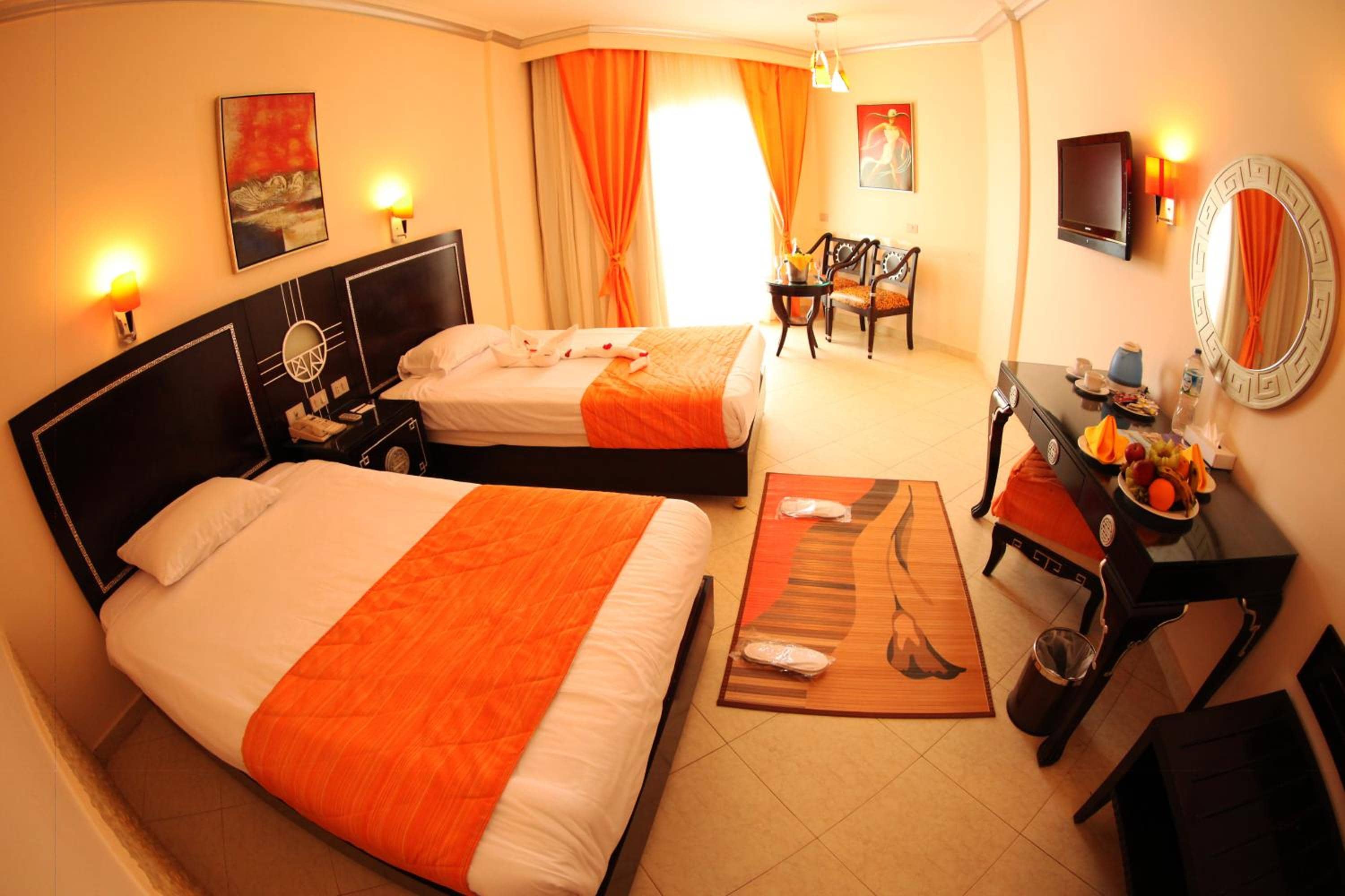 Sphinx Aqua Park Beach Resort — 4