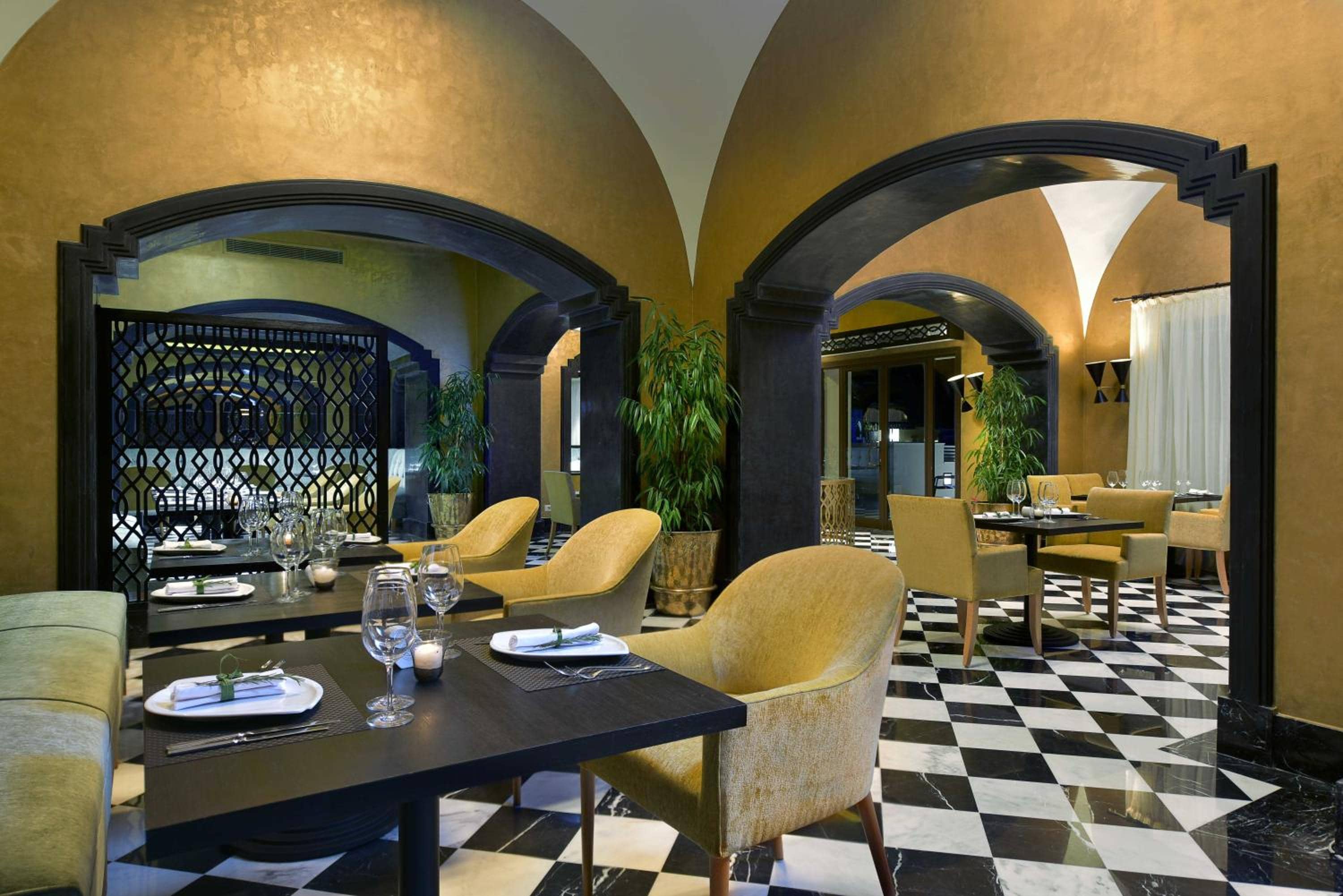 Steigenberger Alcazar — 5