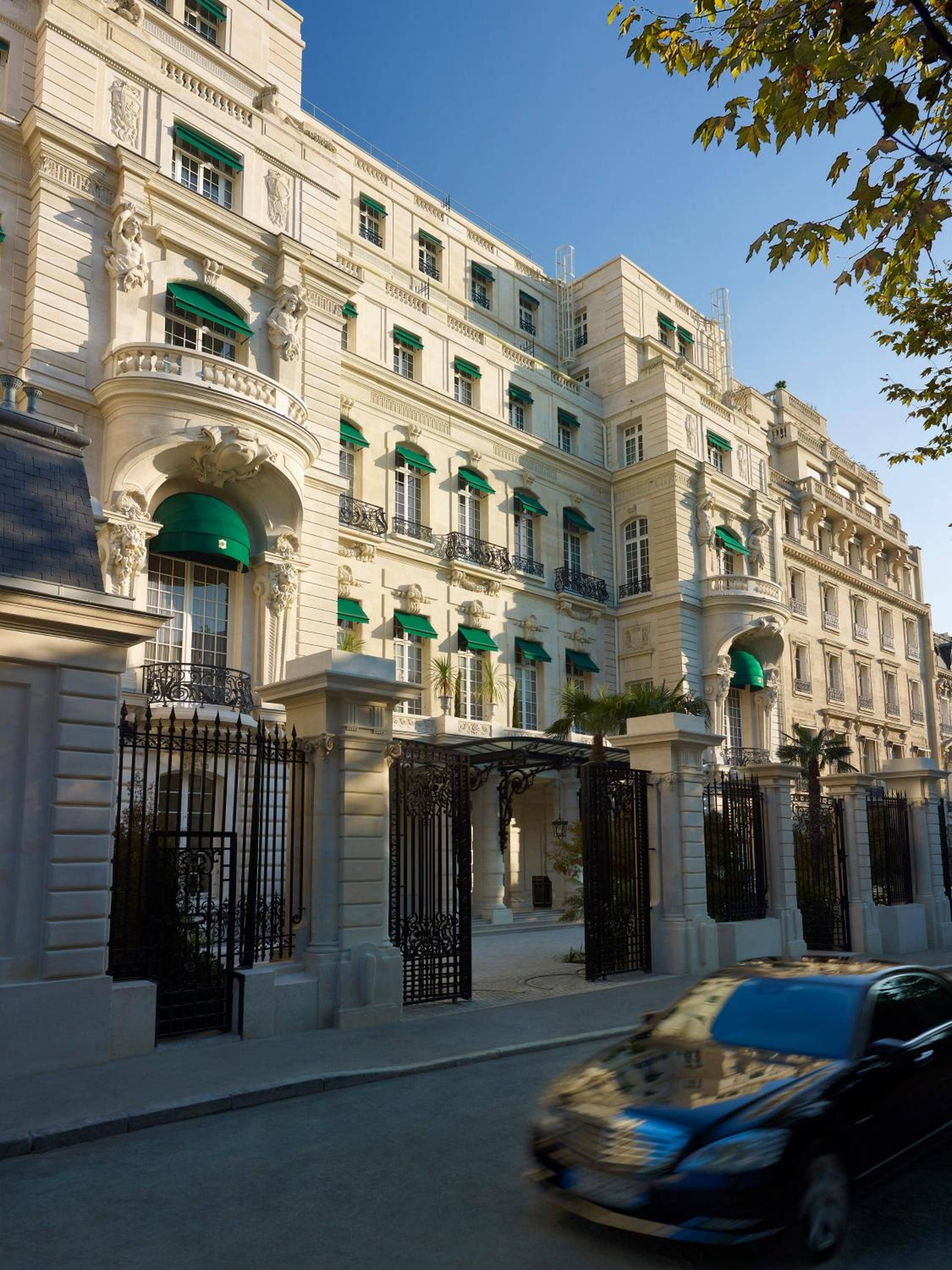 Shangri-La Paris — 5