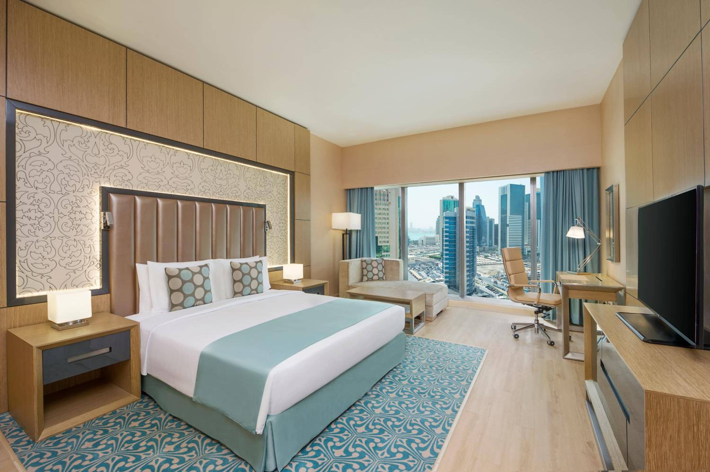 Wyndham Doha West Bay — 2