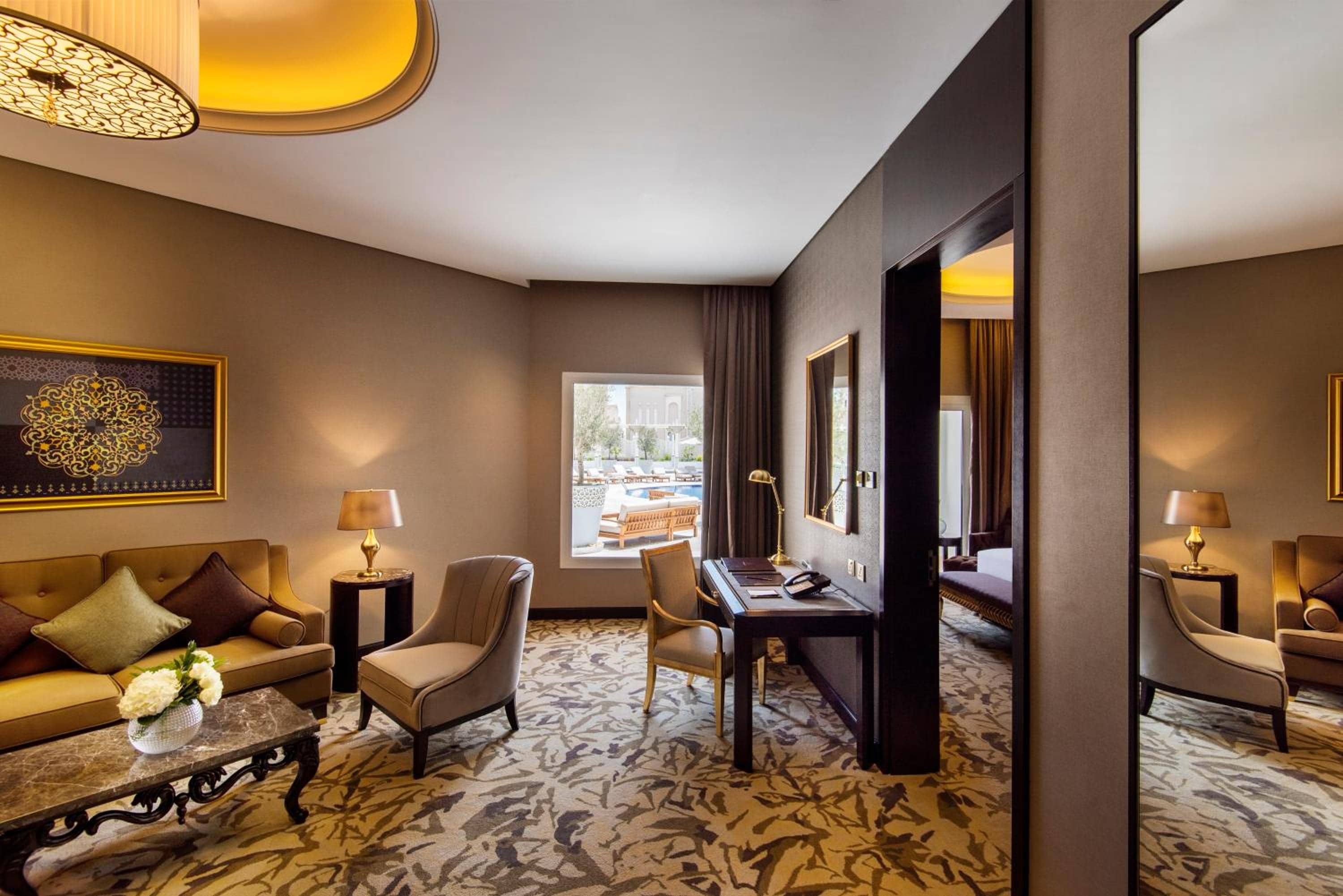 Ezdan Palace Hotel — 4