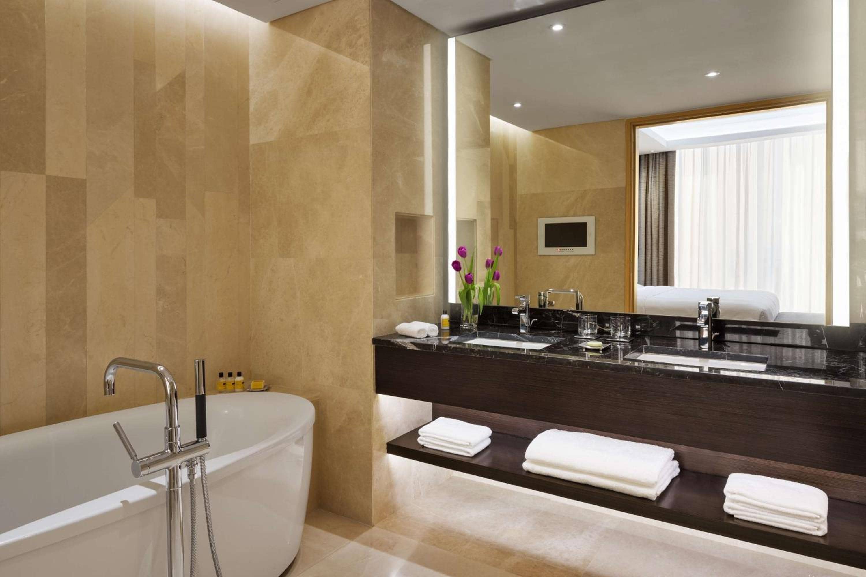 Hyatt Regency Riyadh Olaya — 5