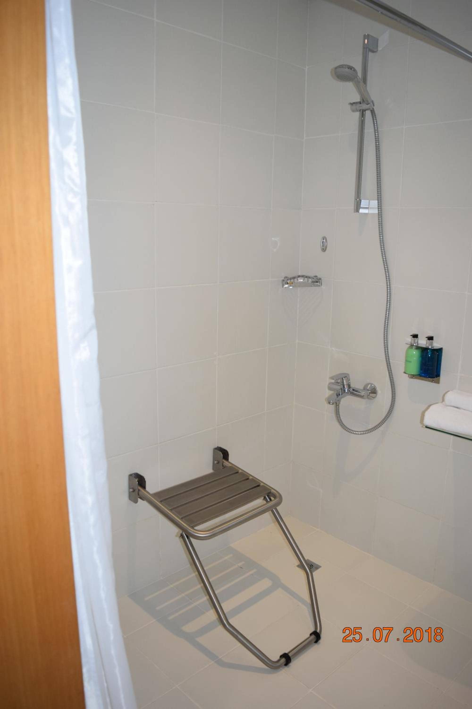 TRYP by Wyndham Abu Dhabi City Center — 3