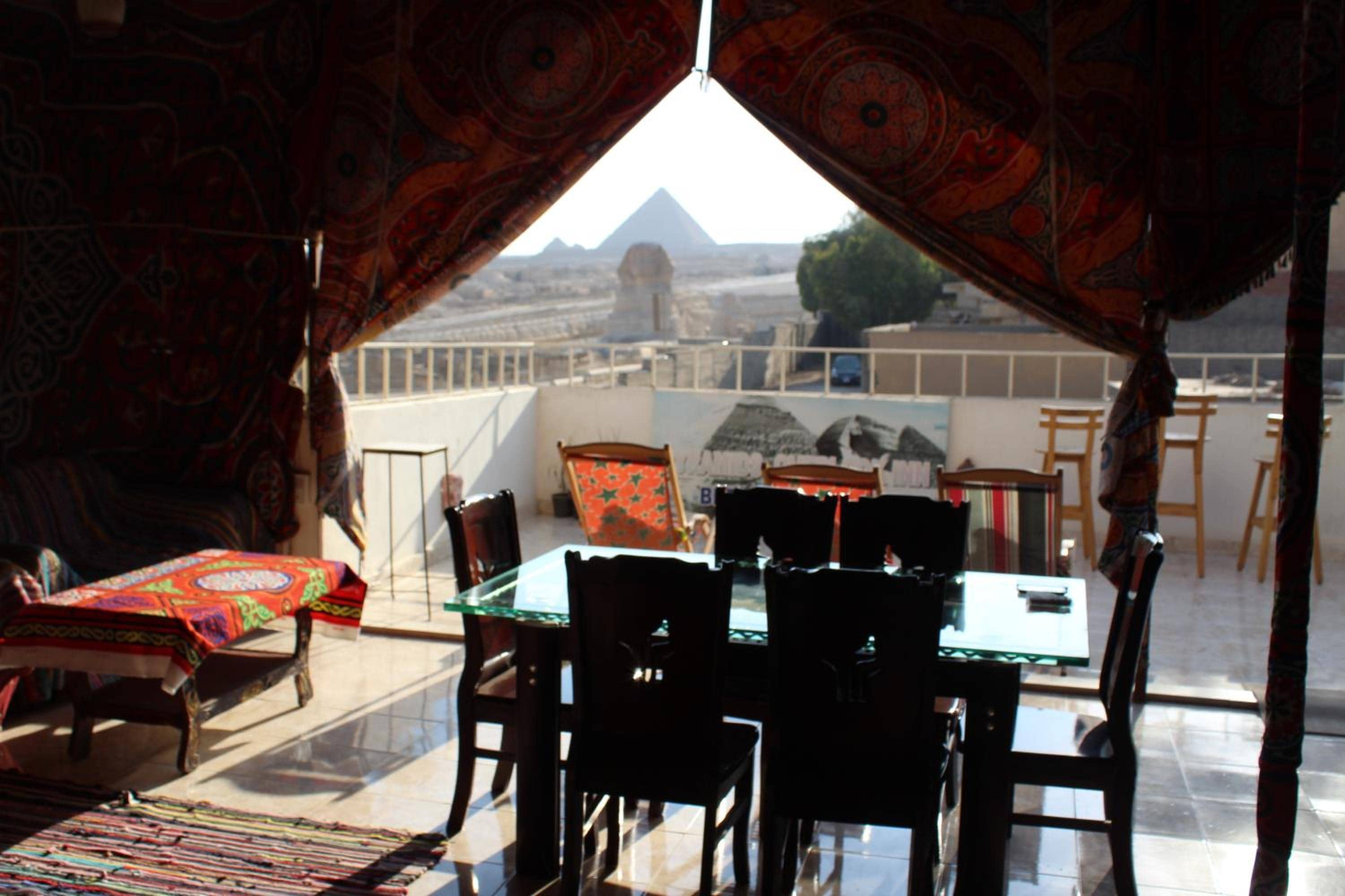 Pyramids Overlook Inn — 5