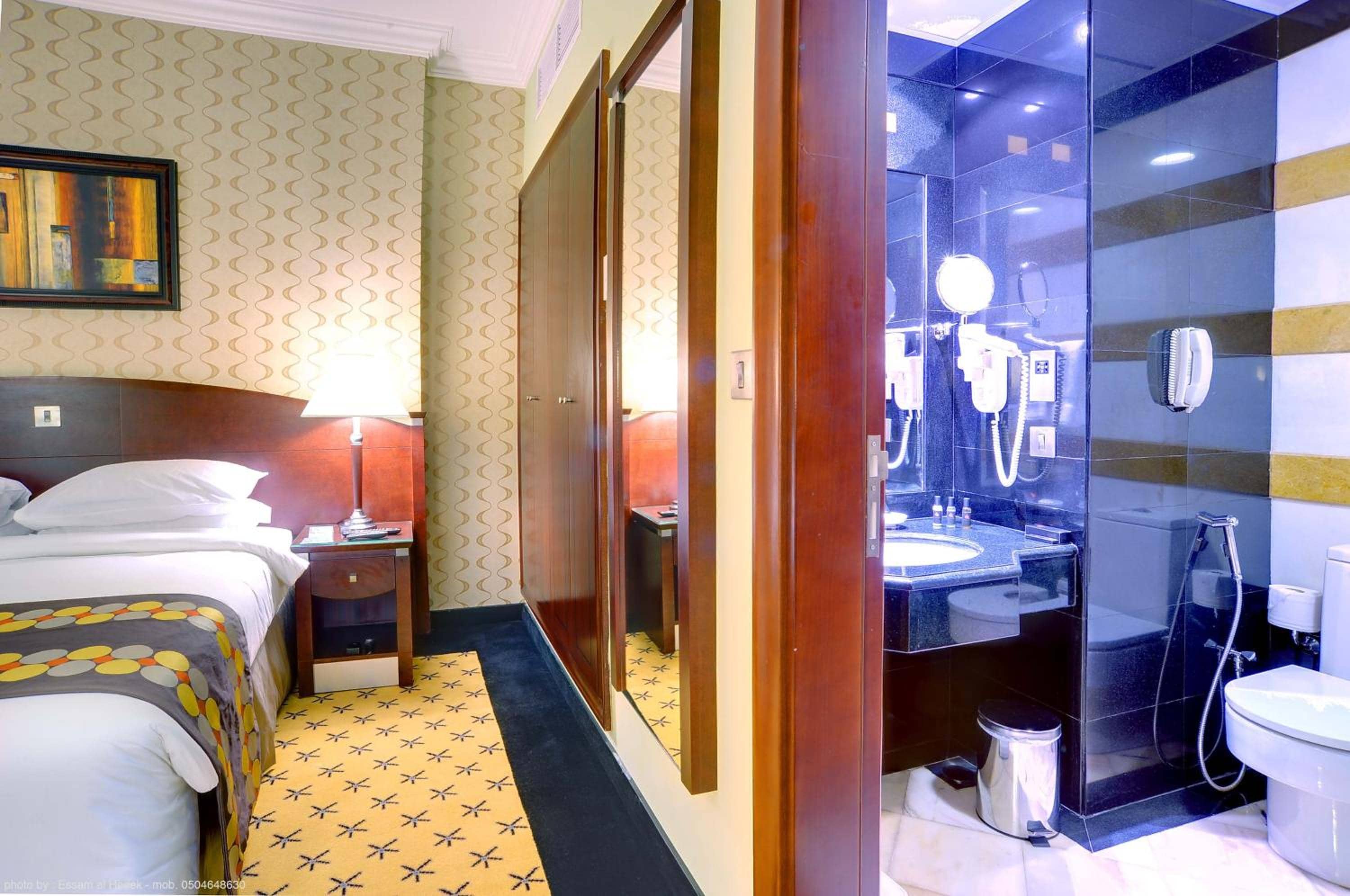 Al Muna Kareem Hotel- EX LEADER — 2