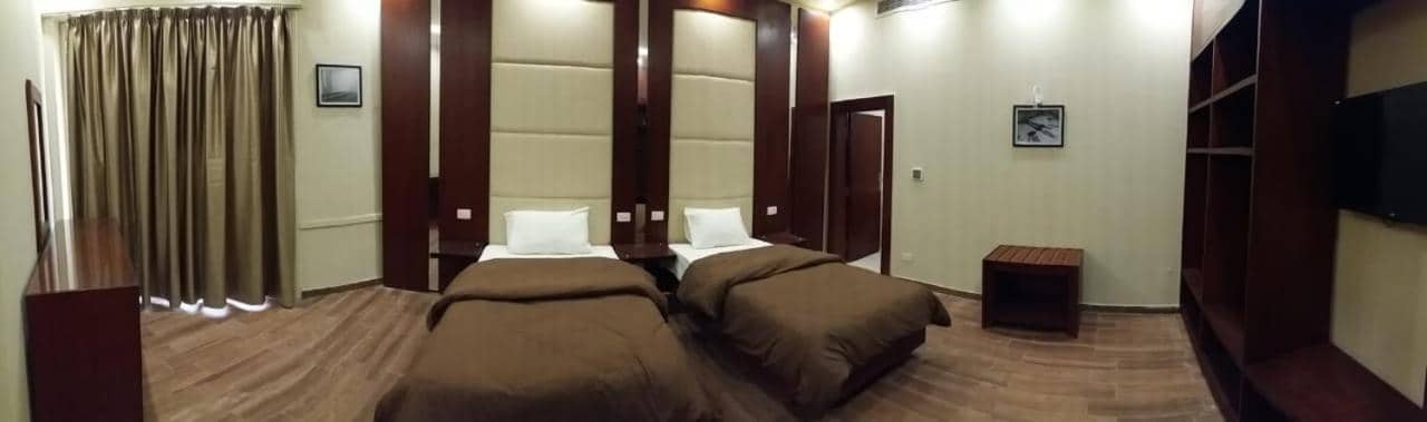 Grand Palace Hotel — 2