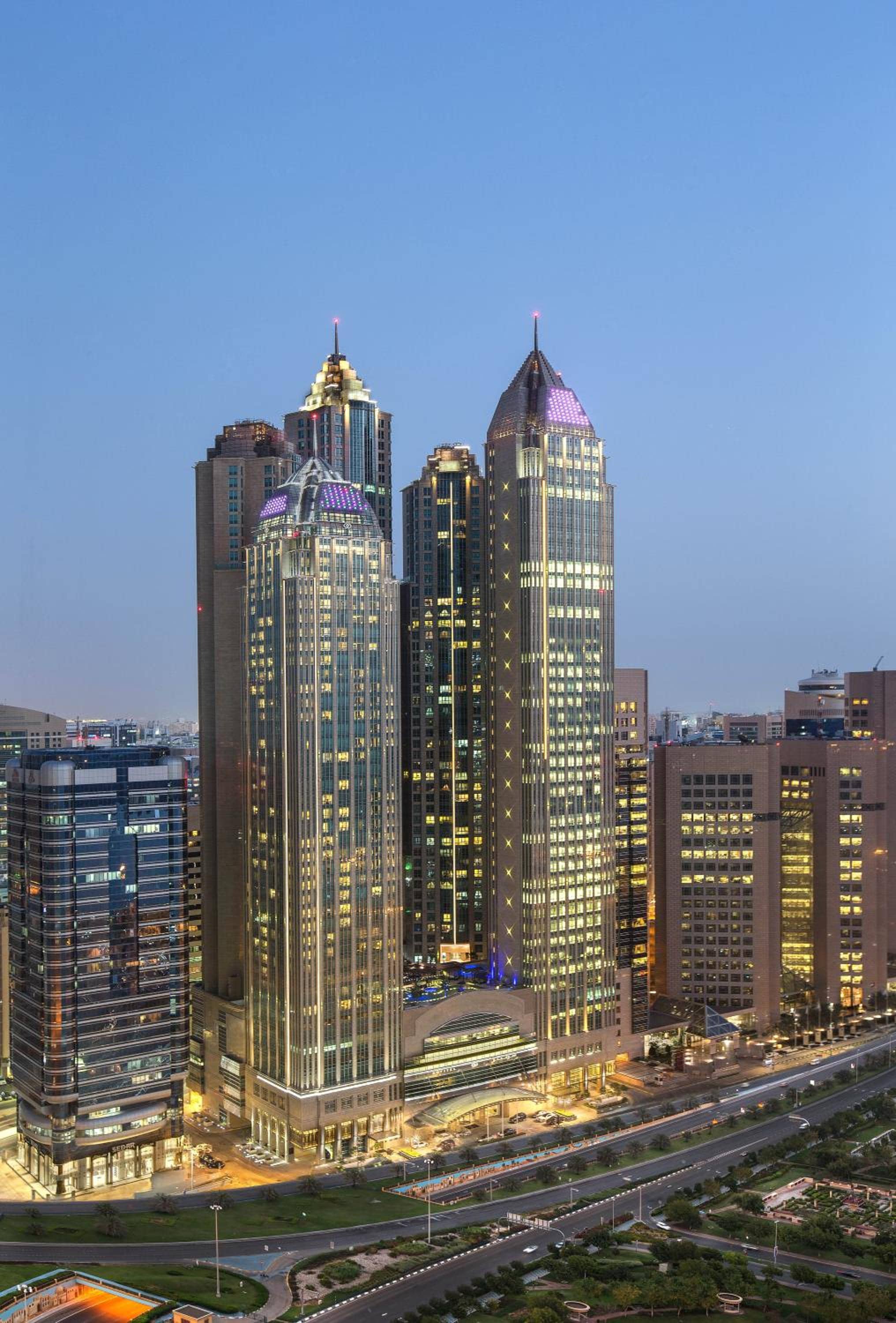 Sofitel Abu Dhabi Corniche — 2