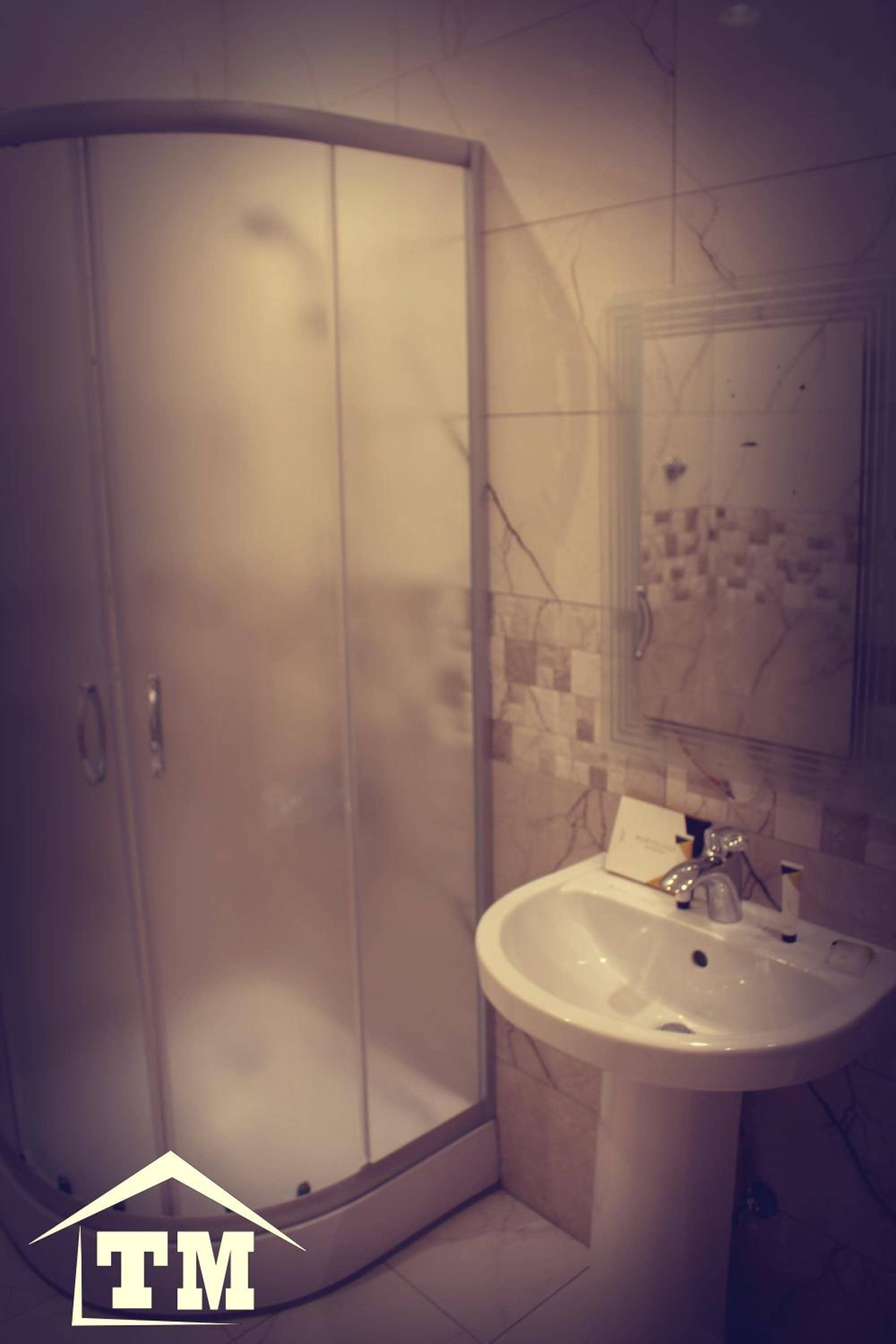 شقق الزوايا الهادئه للشقق المخدومة - اقتصادي - Alzwaya Alahadea Apartments — 3