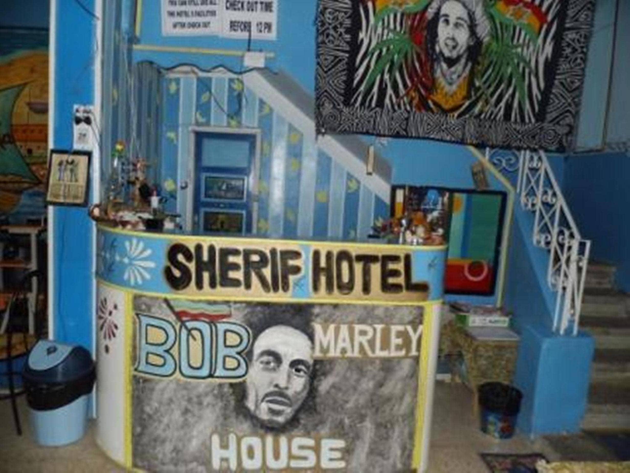 Bob Marley House Sherief Hotel Luxor — 2