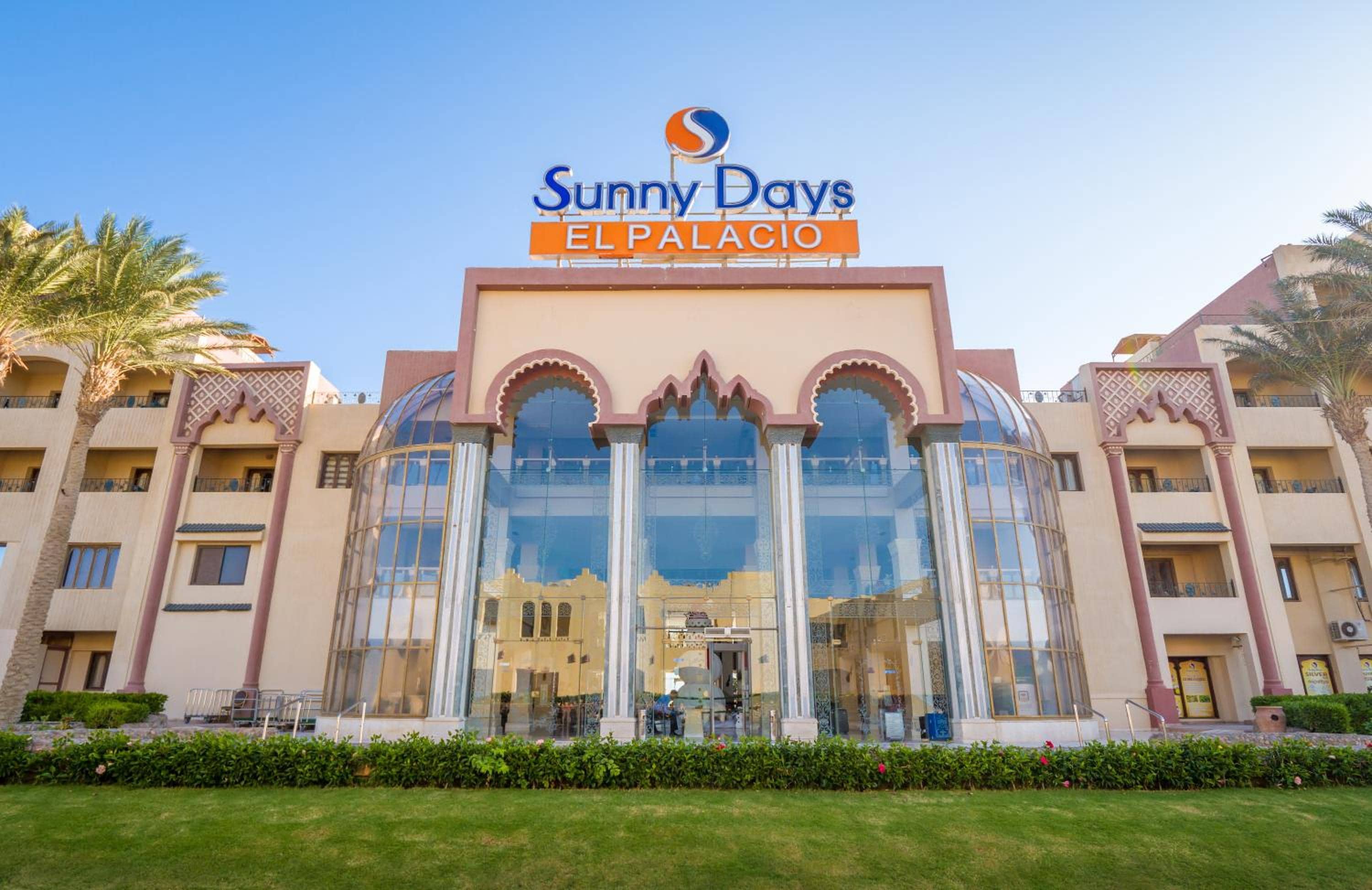 Sunny Days El Palacio Resort & Spa