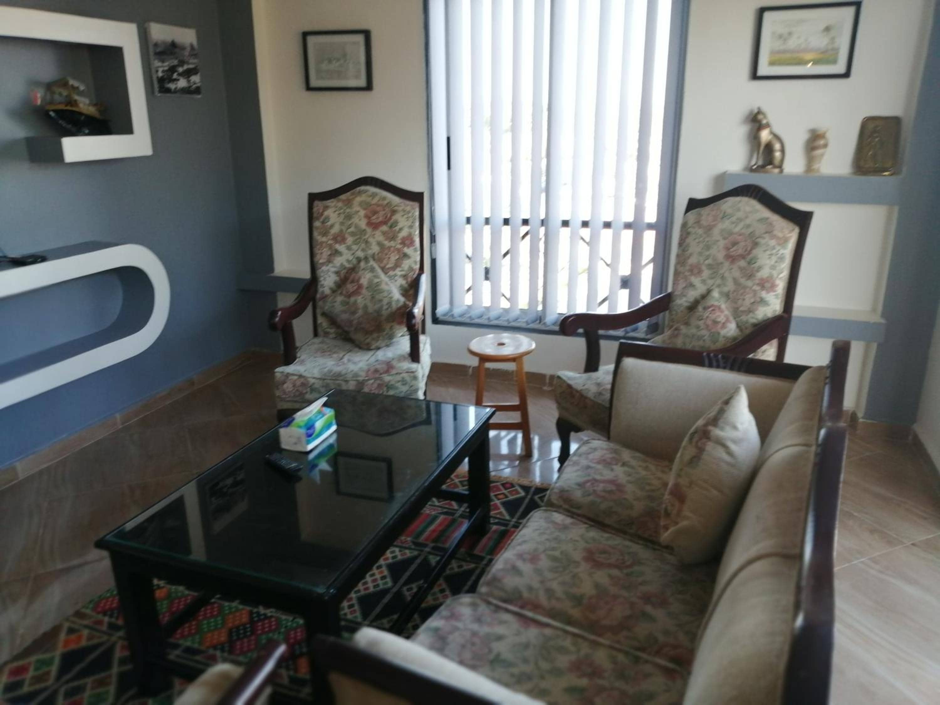 Nile Jewel Suites Luxor egypt — 2