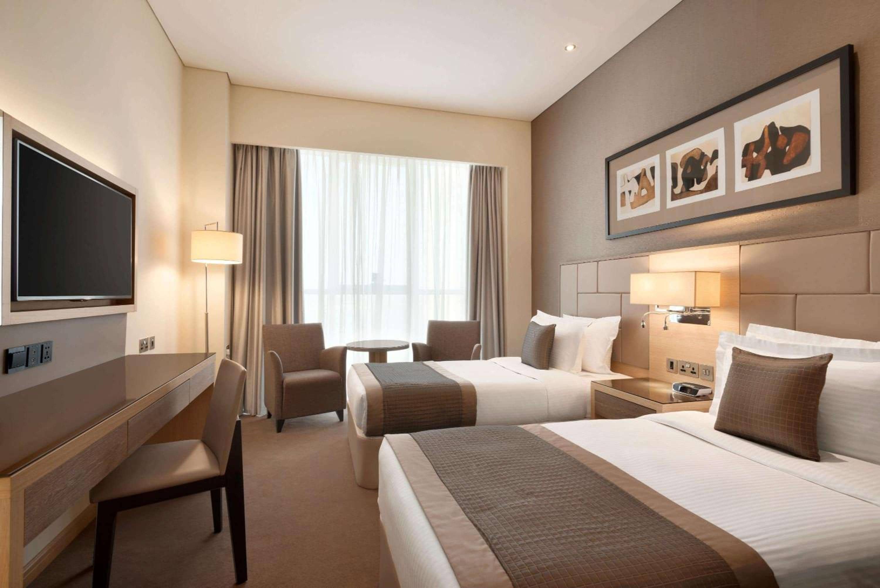 TRYP by Wyndham Abu Dhabi City Center — 2