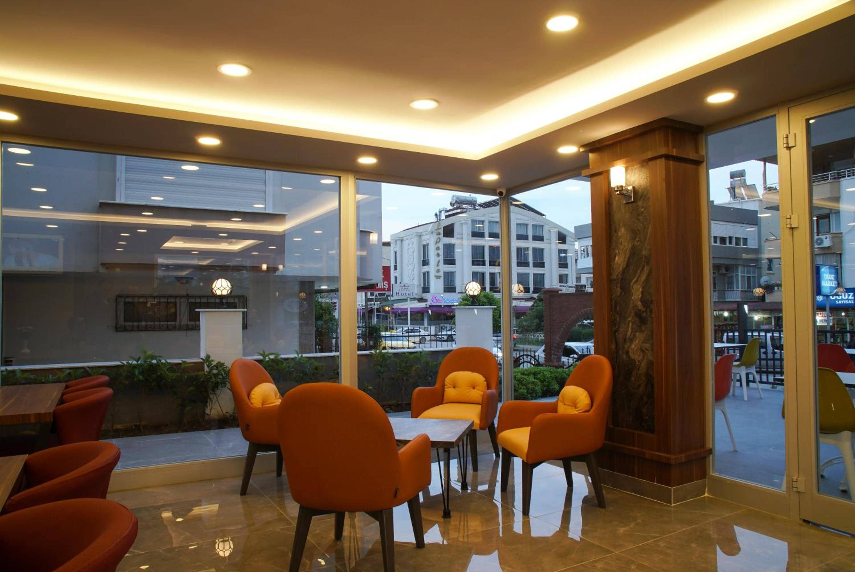 AF-RA Hotel — 4