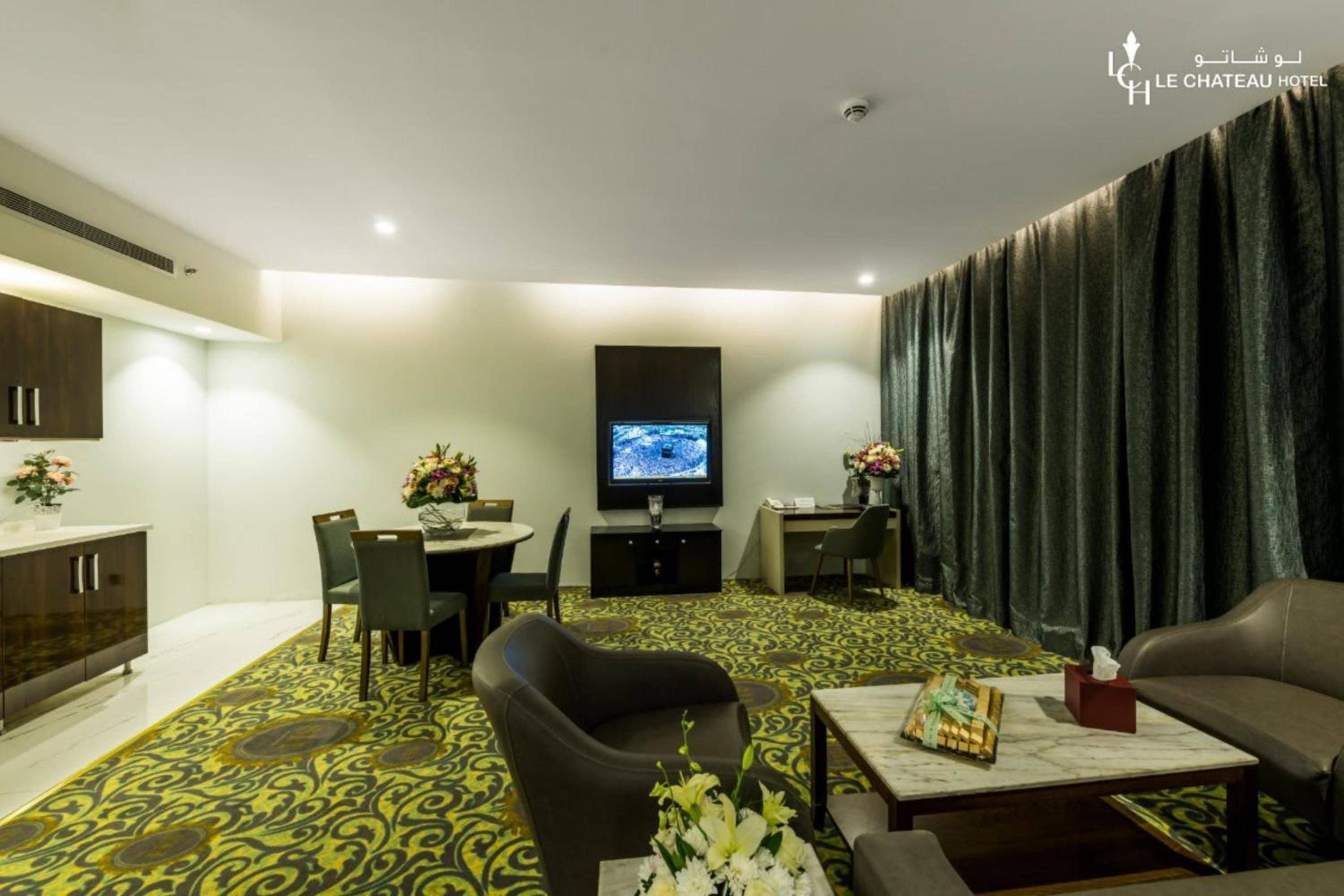 LeChateau Boutique Hotel — 4