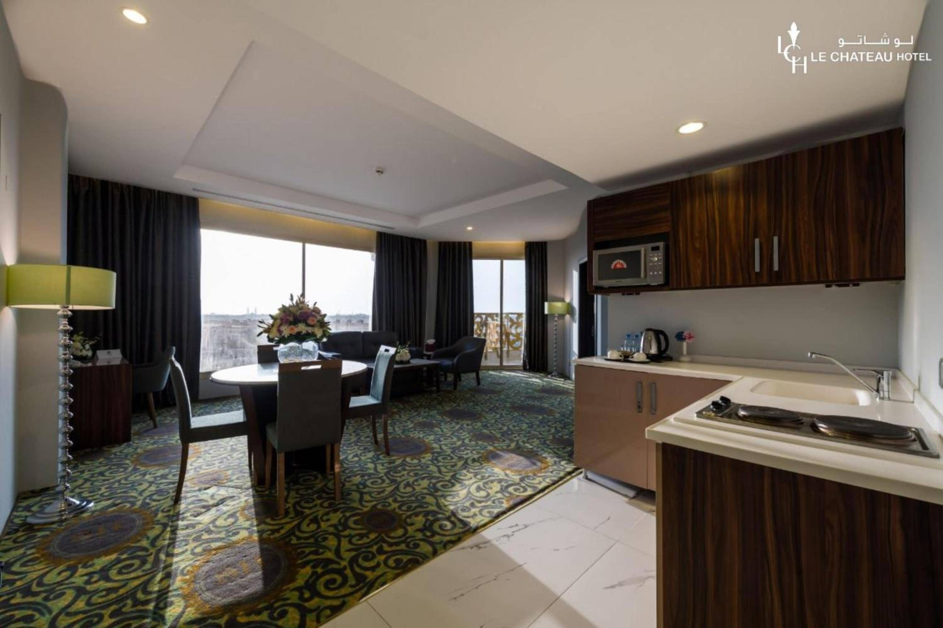 LeChateau Boutique Hotel — 3