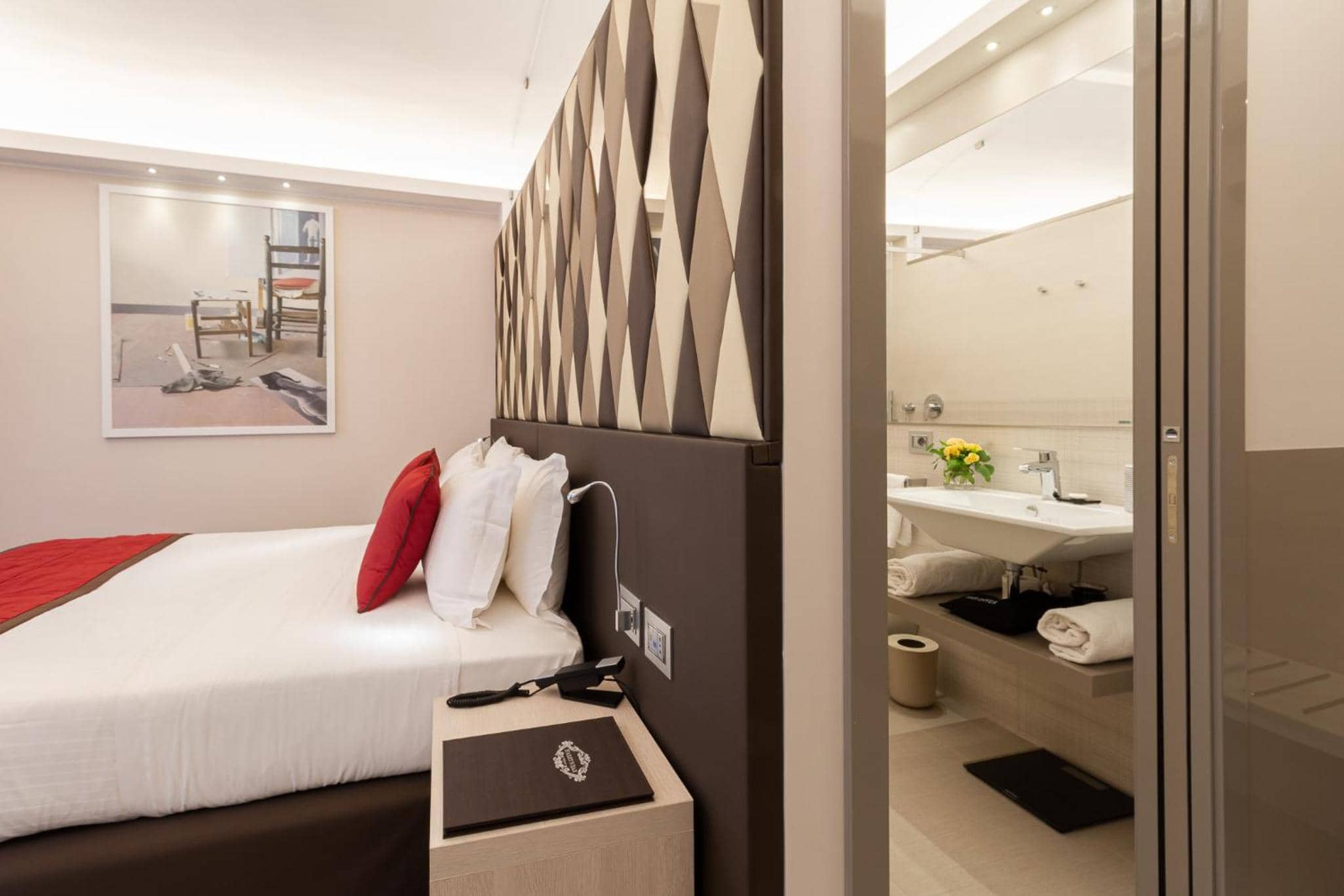 Harry's Bar Trevi Hotel & Restaurant — 2