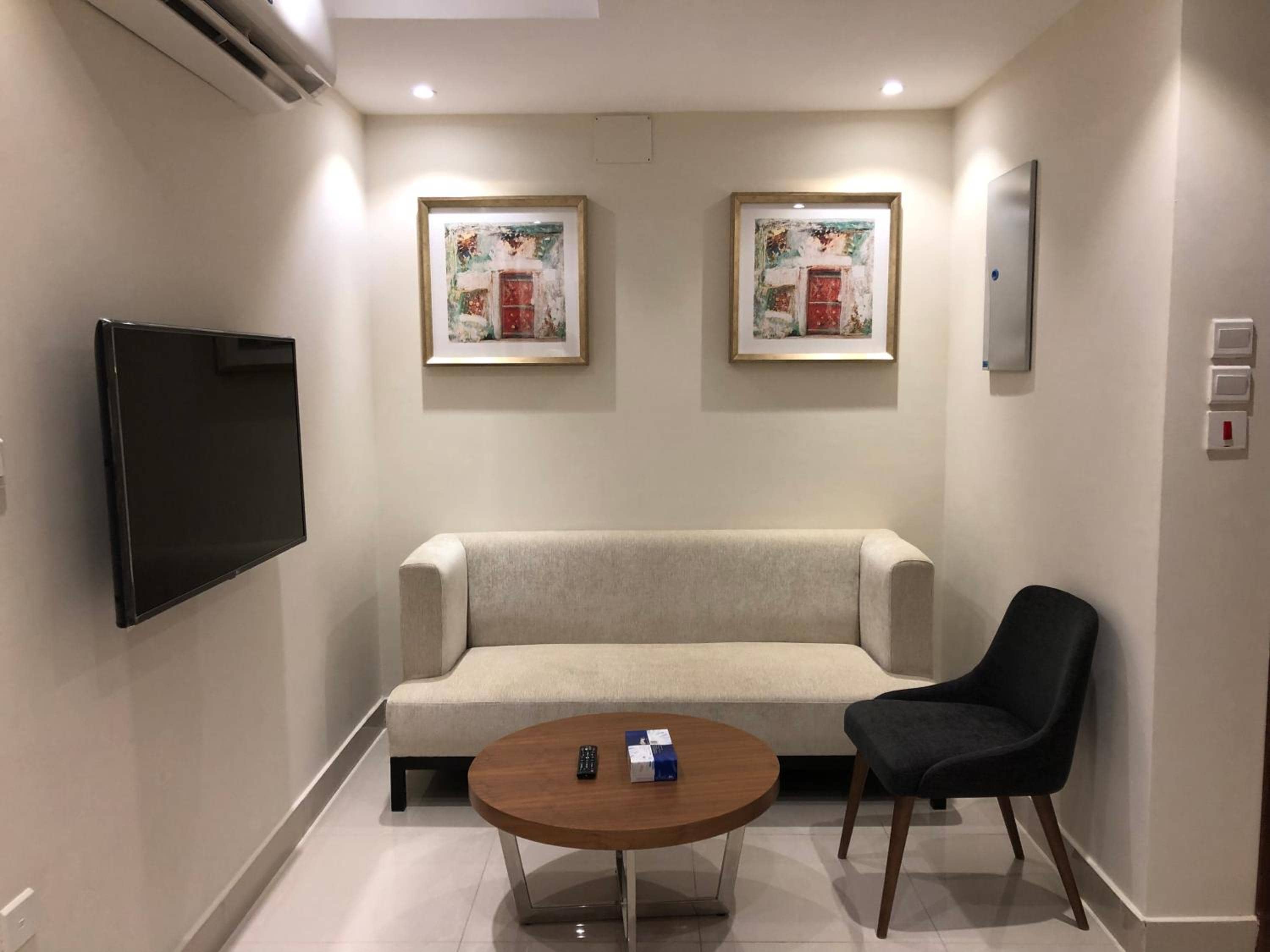 Dar Al Maamon Furnished Apartment — 4