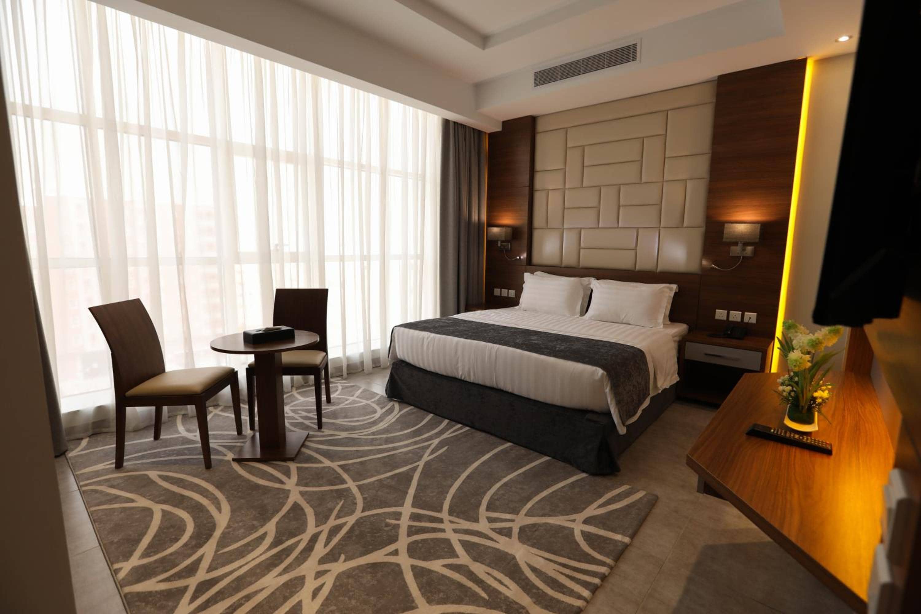 Diamond Tower Hotel — 3