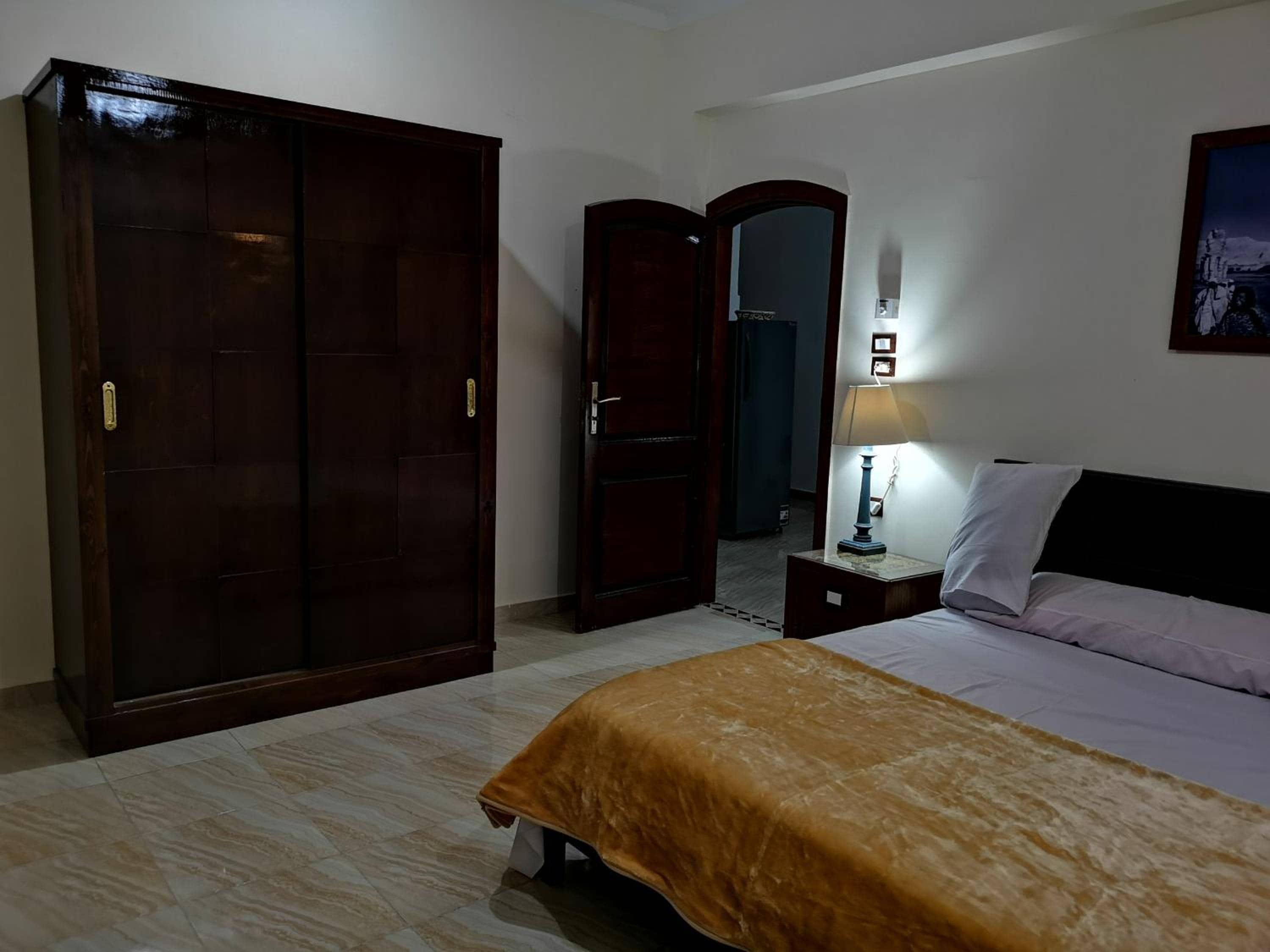 Luxor hotel Bella Vista Apartments and Hotel — 4