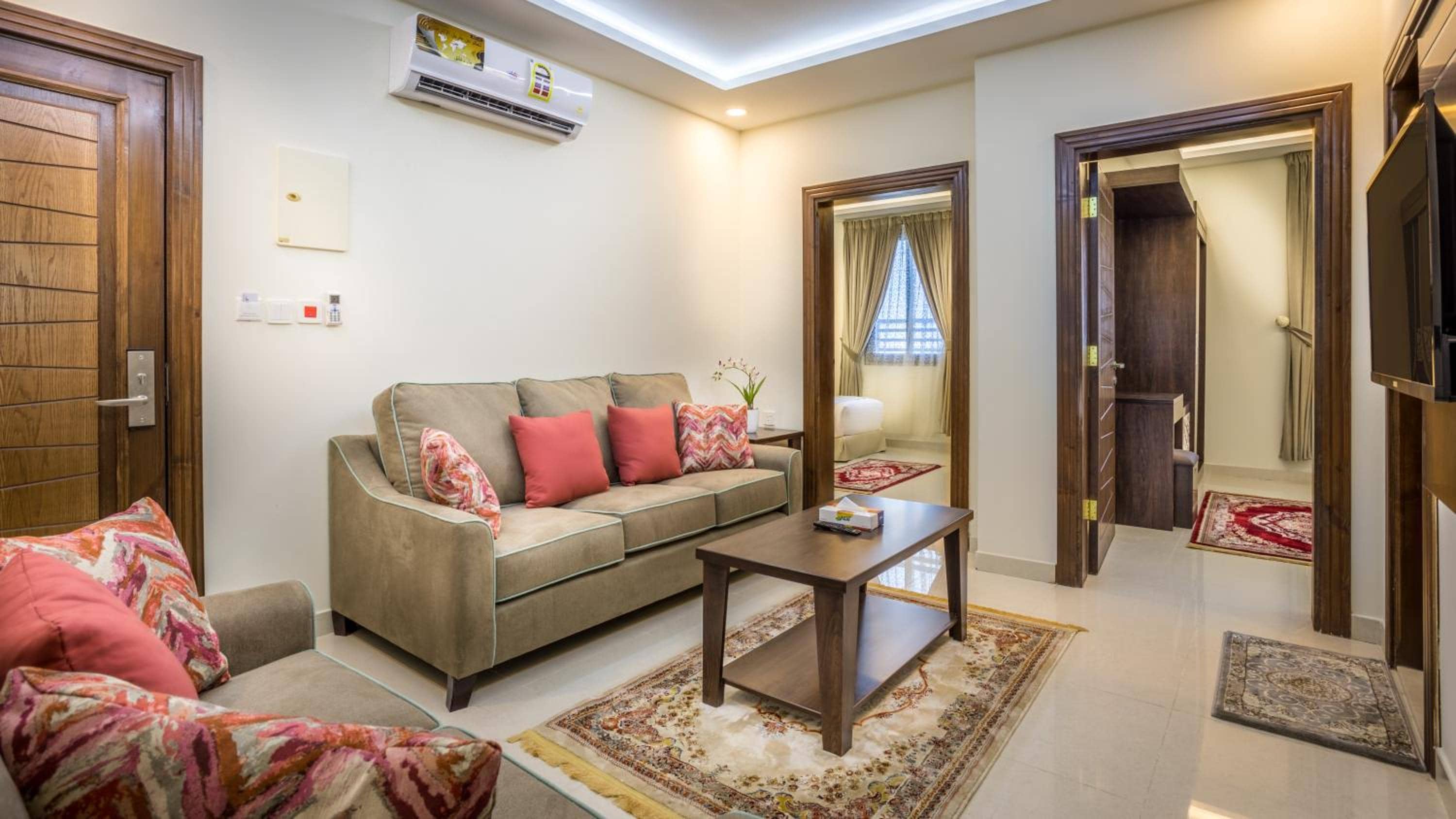 Palette Pearl Suites & Apartments — 3