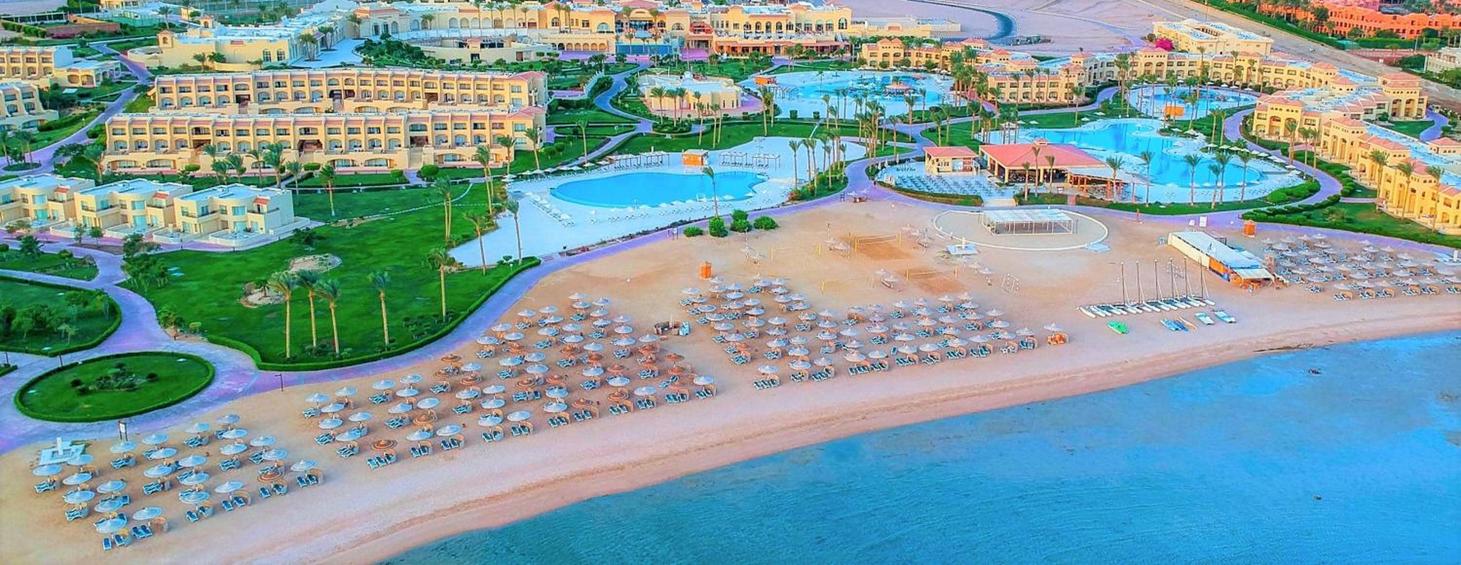 منتجع كليوباترا خليج مكادي الفاخر