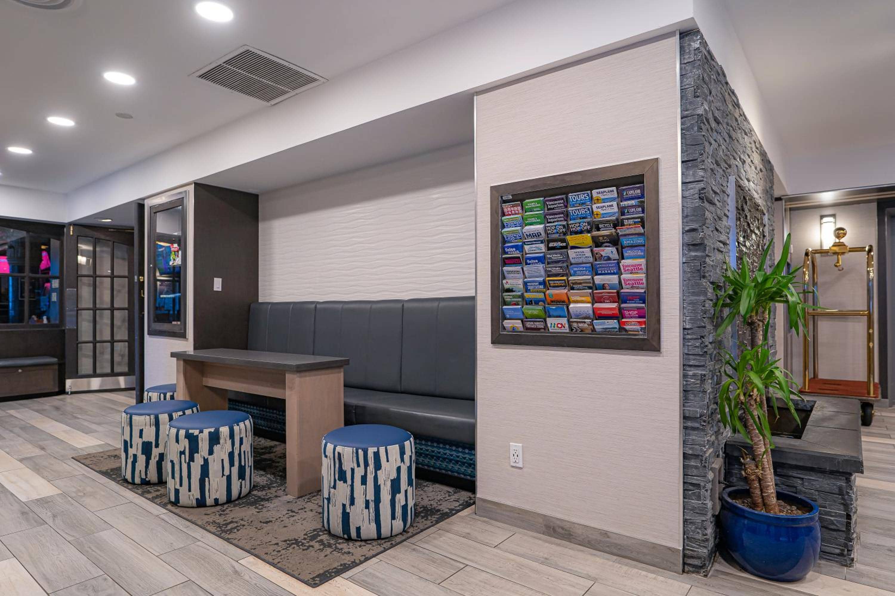 Best Western Plus Sands — 5