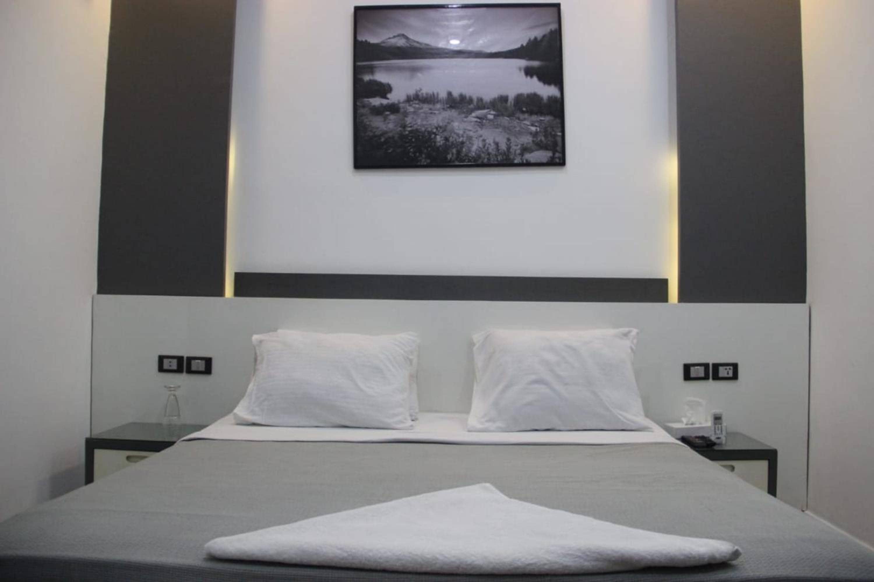 Azar Boutique Hotel — 4