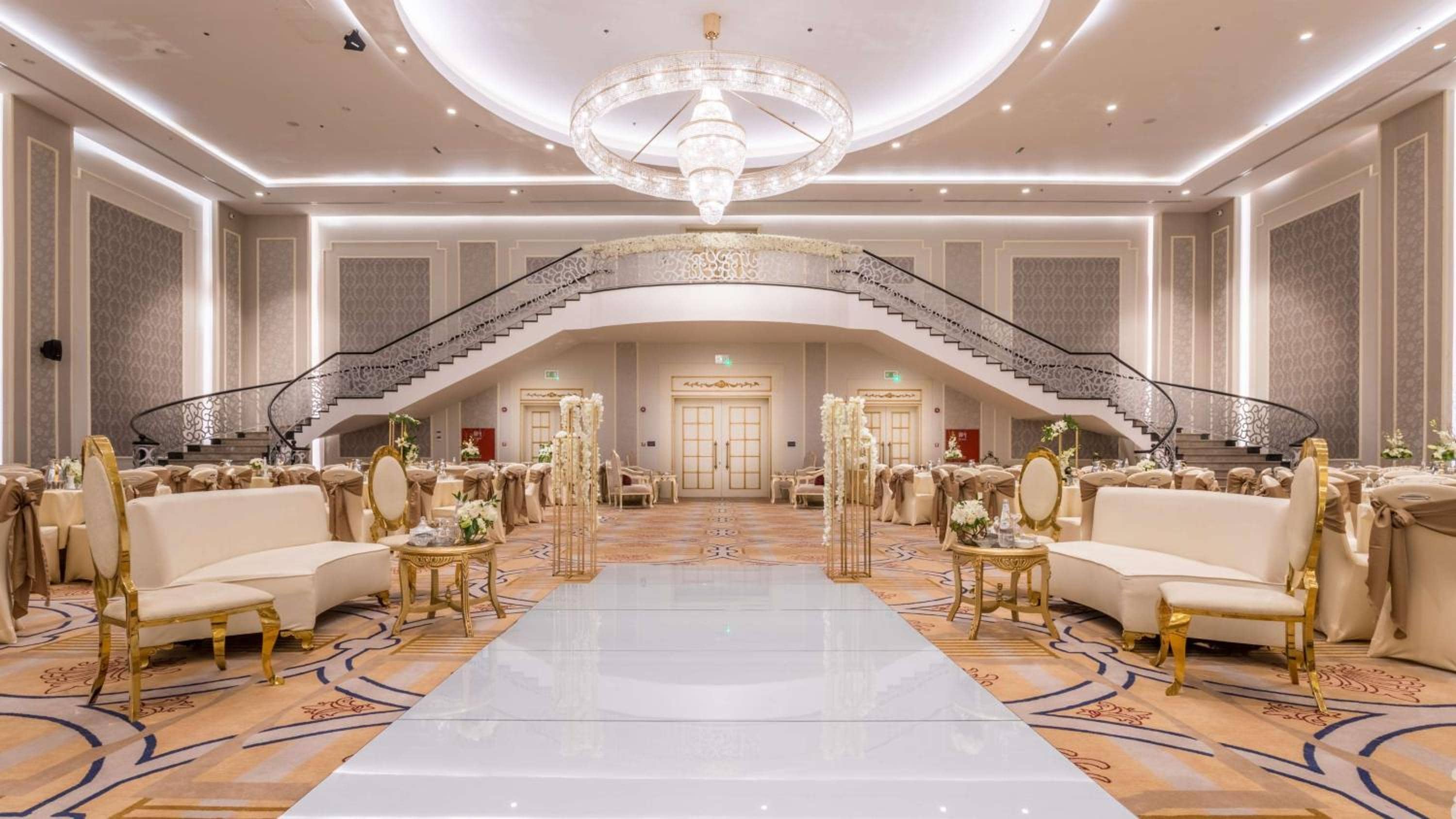 Radisson Blu Plaza Jeddah — 2
