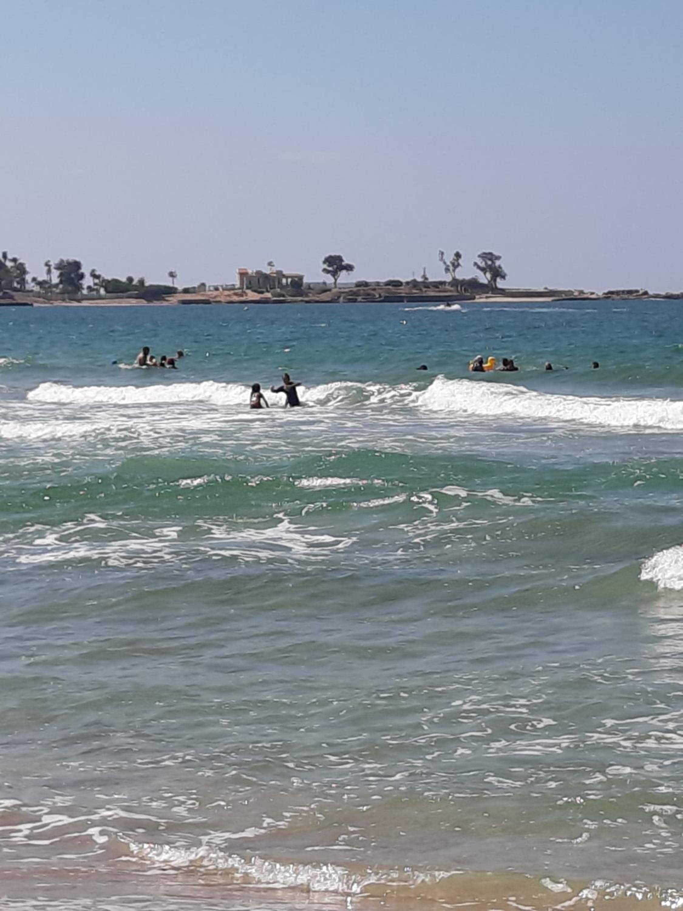 2bed rooms 95m, Garden&sea view, first floor, Family only دور اول بمدخل مستقل — 4