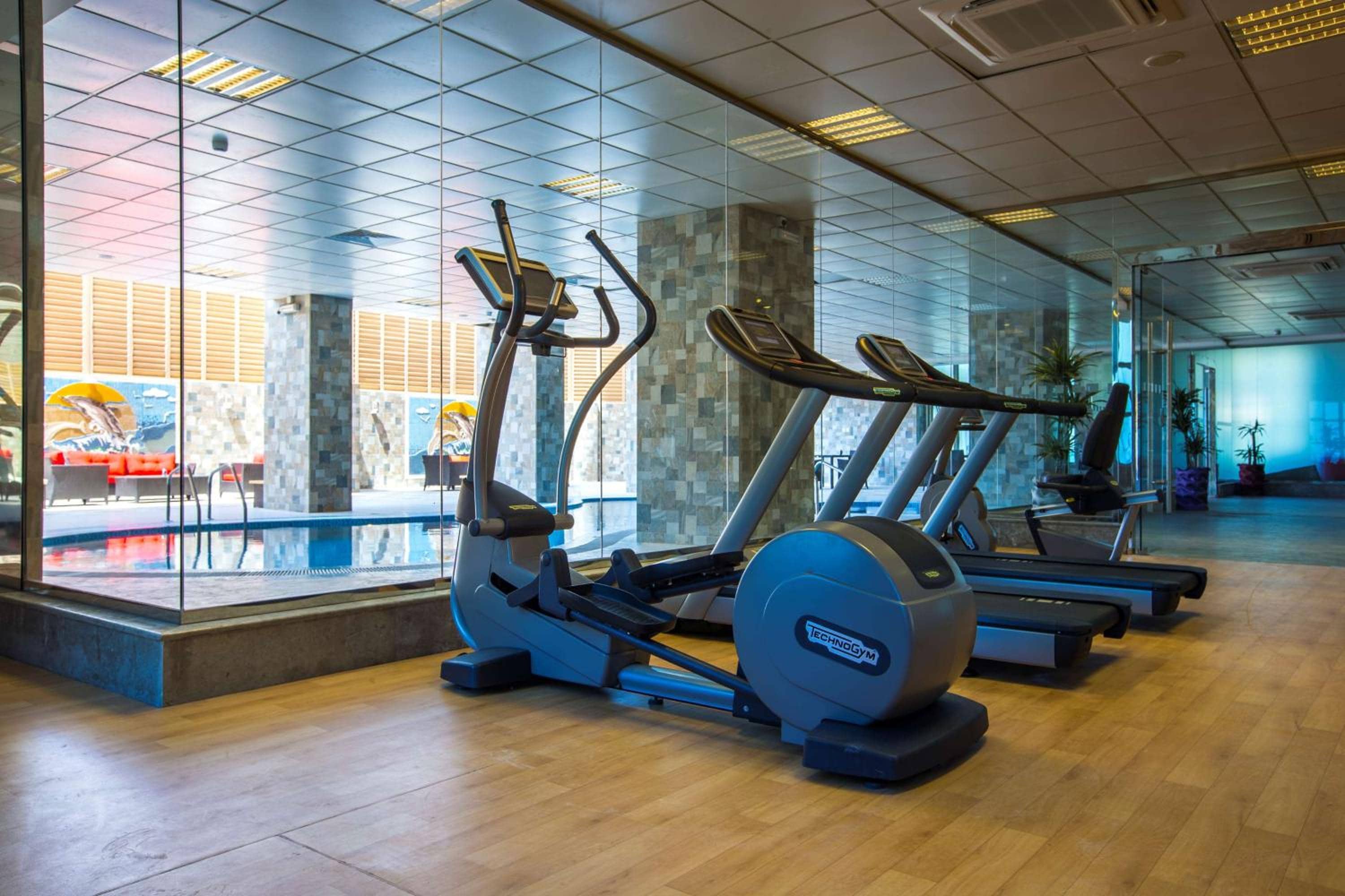 Radisson Blu Plaza Jeddah — 5