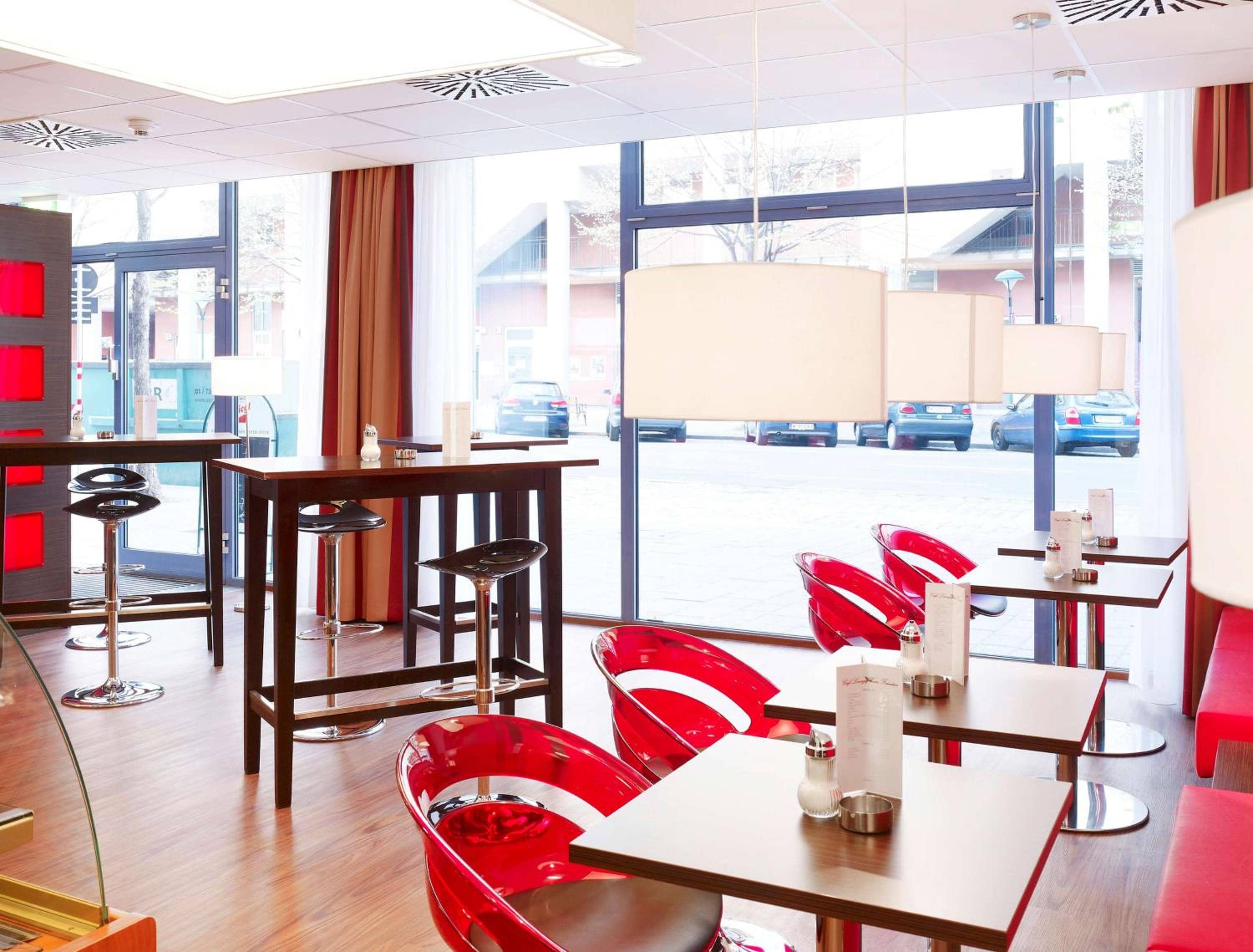 PLAZA INN Amedia Wien — 2