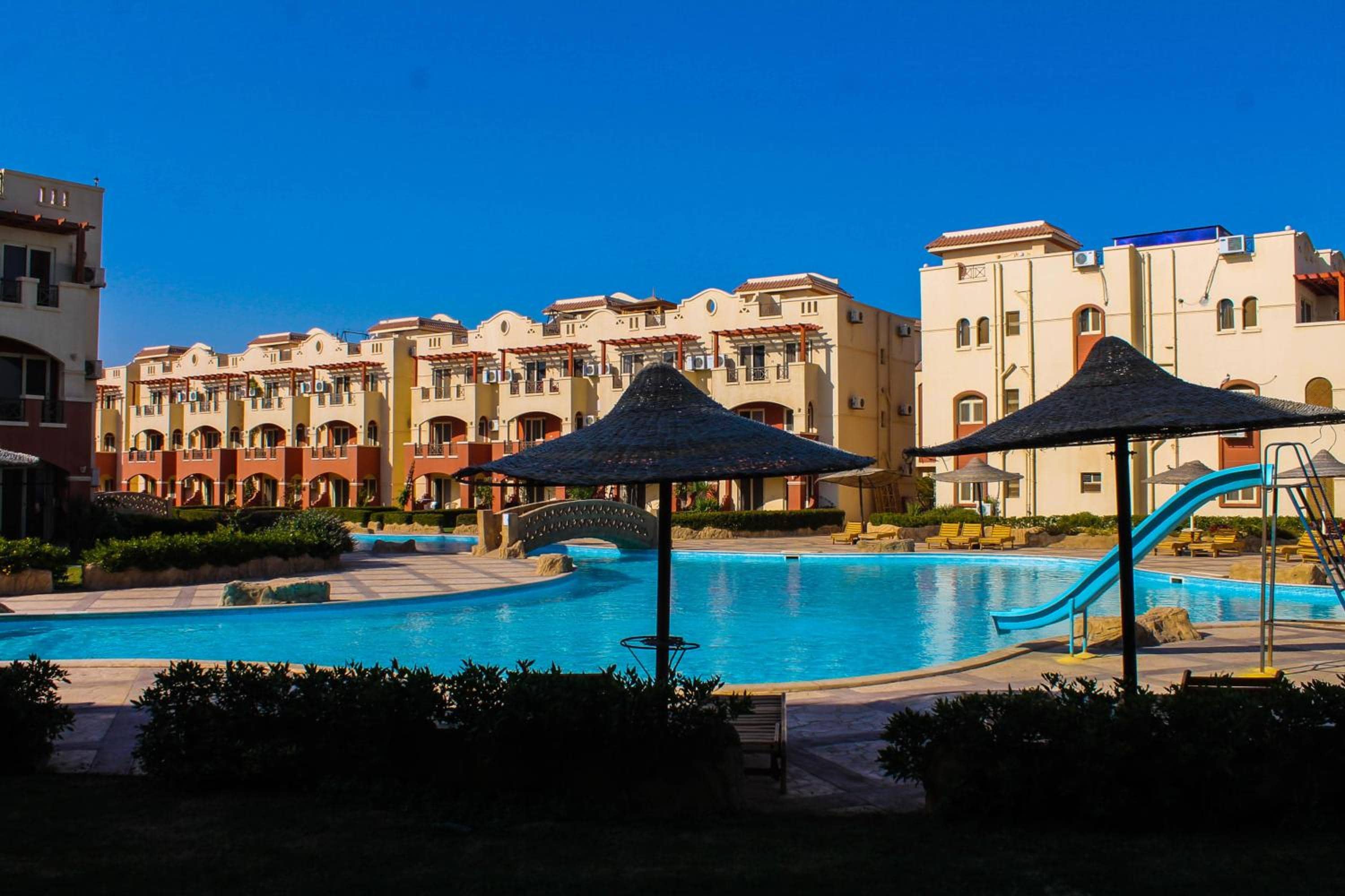 La Sirena Hotel & Resort - Families only — 5