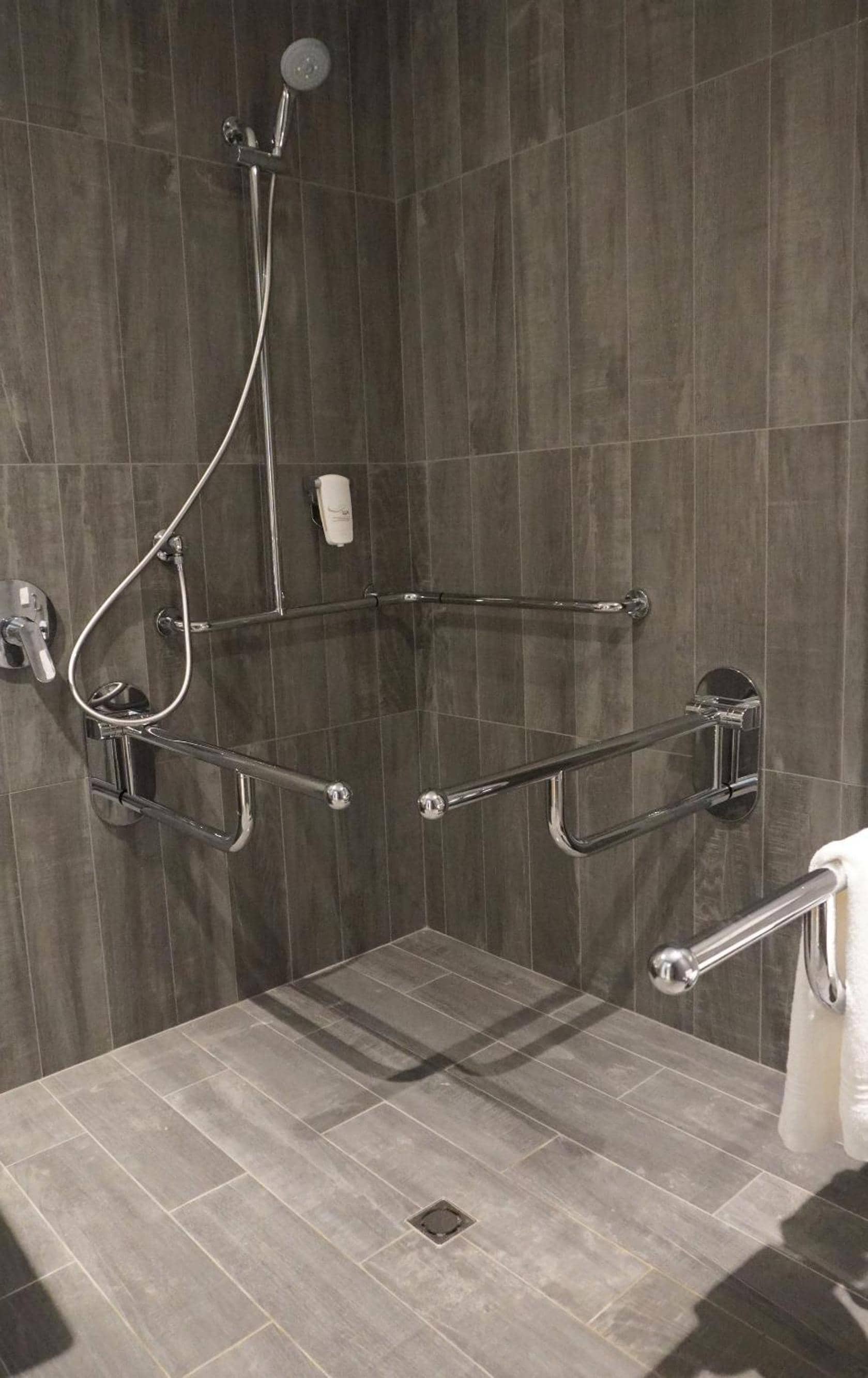 ibis Jeddah City Center — 2