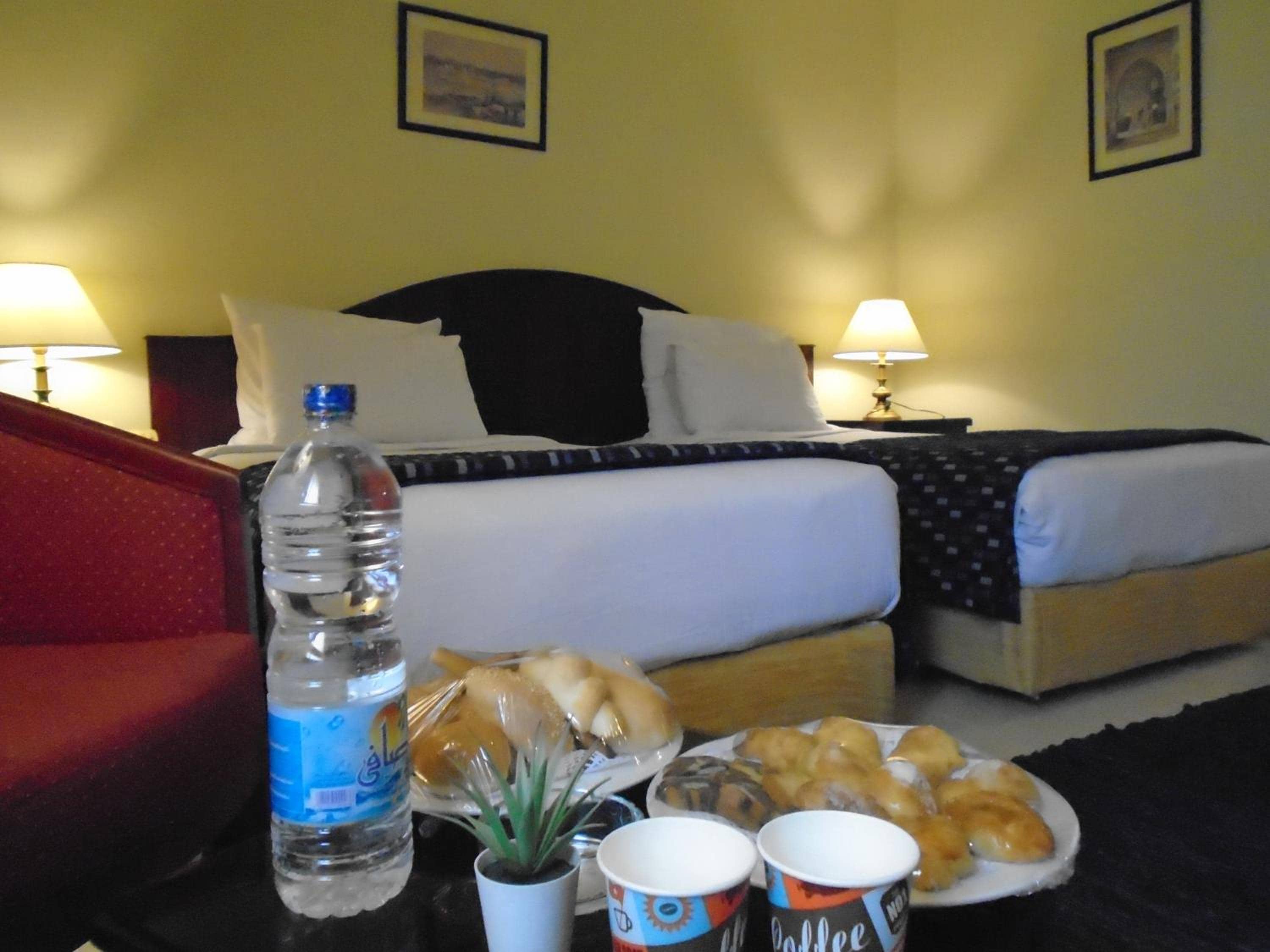 Grand Pyramids Hotel — 4