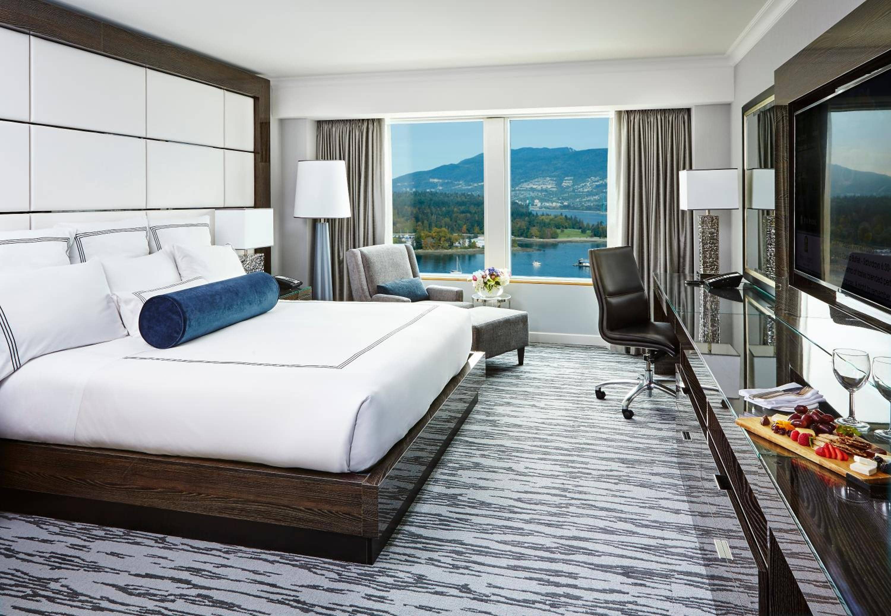 Pan Pacific Vancouver — 4