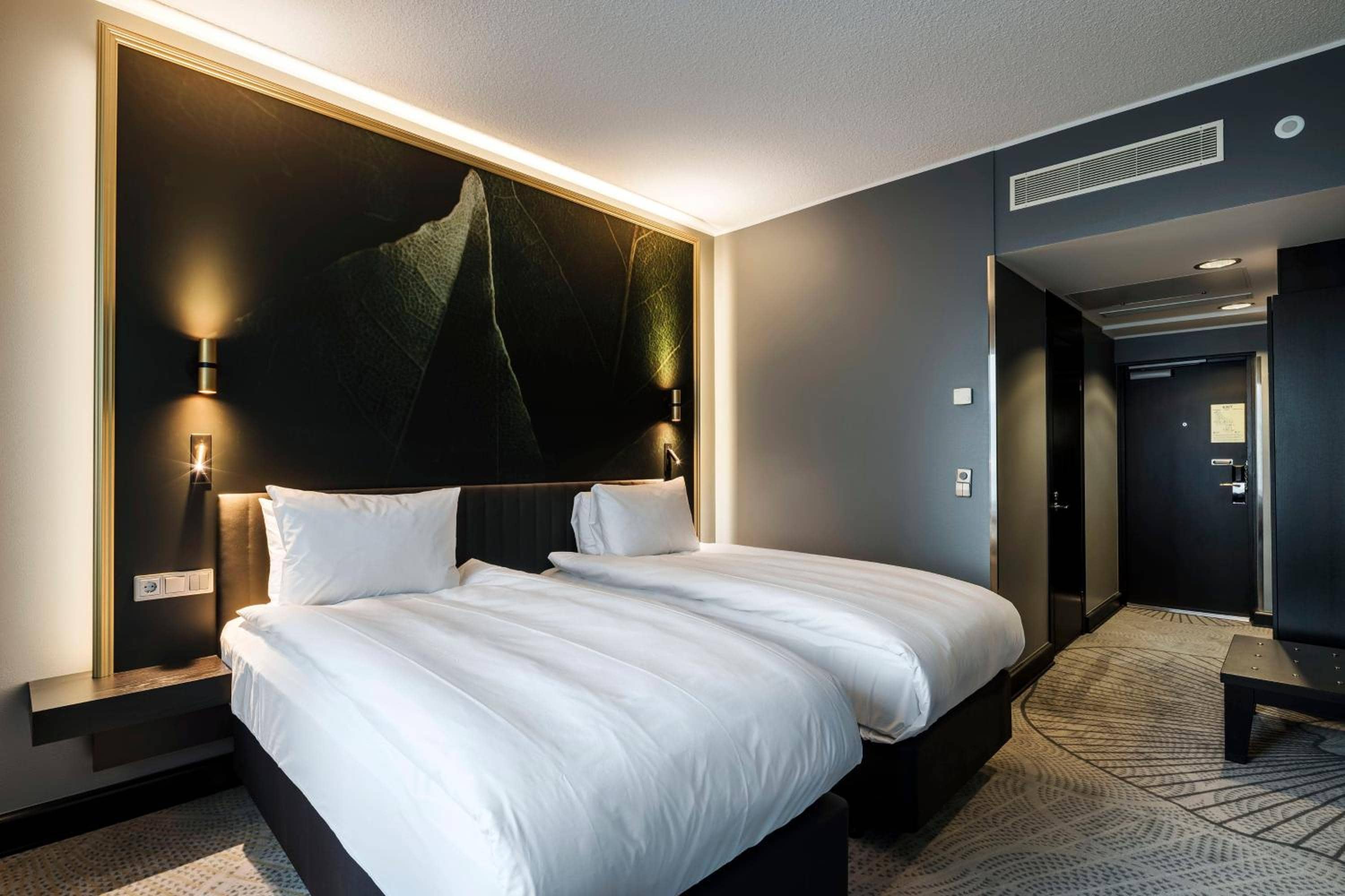 Crowne Plaza Helsinki - Hesperia by IHG — 4