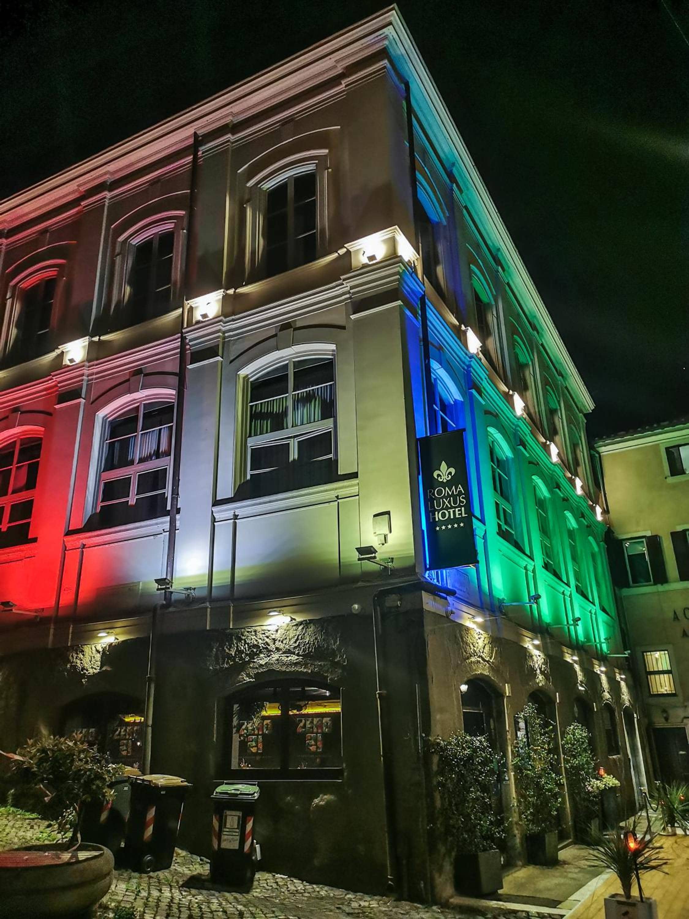 Roma Luxus Hotel