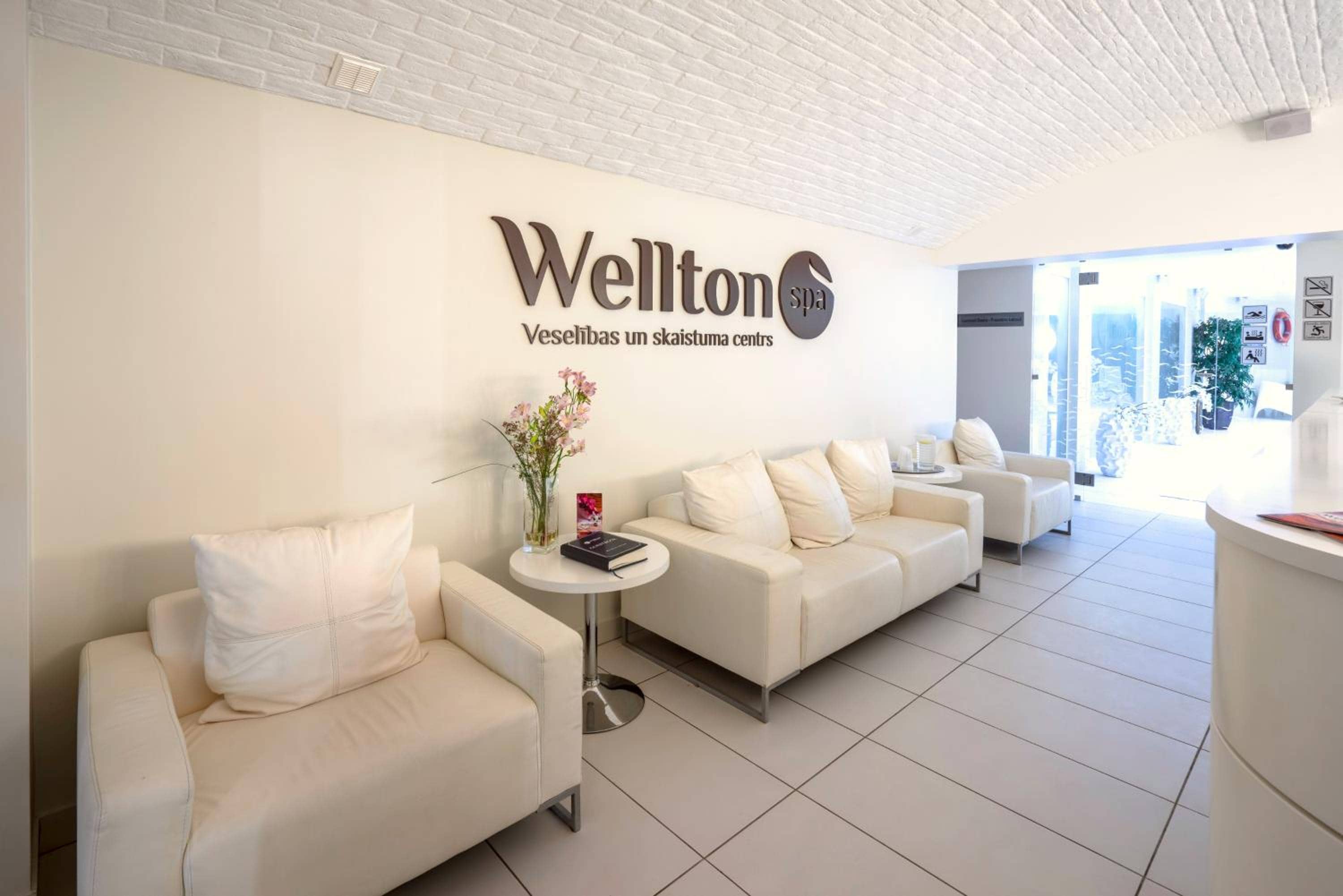 Wellton Centrum Hotel & SPA — 3