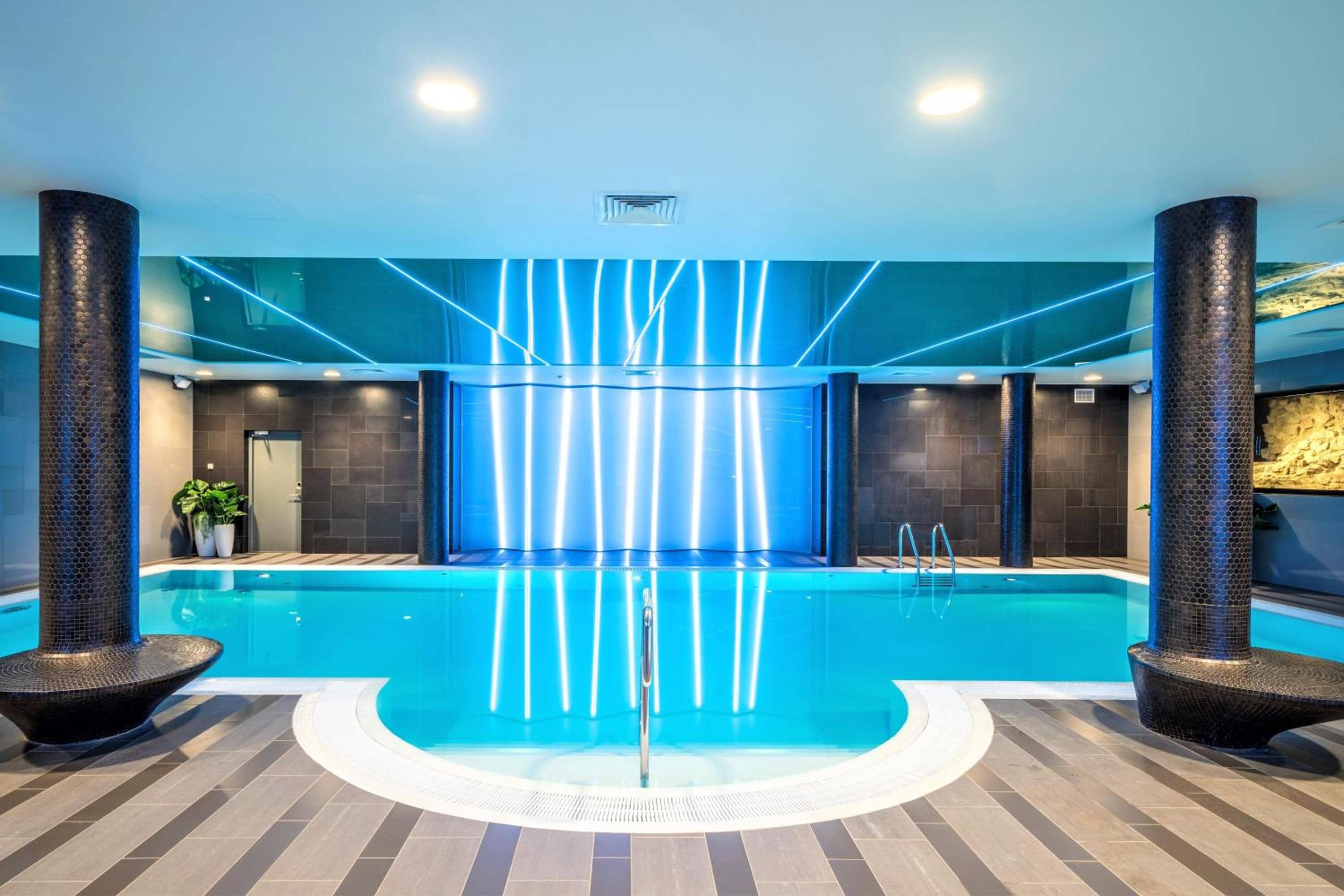 Wellton Riverside SPA Hotel