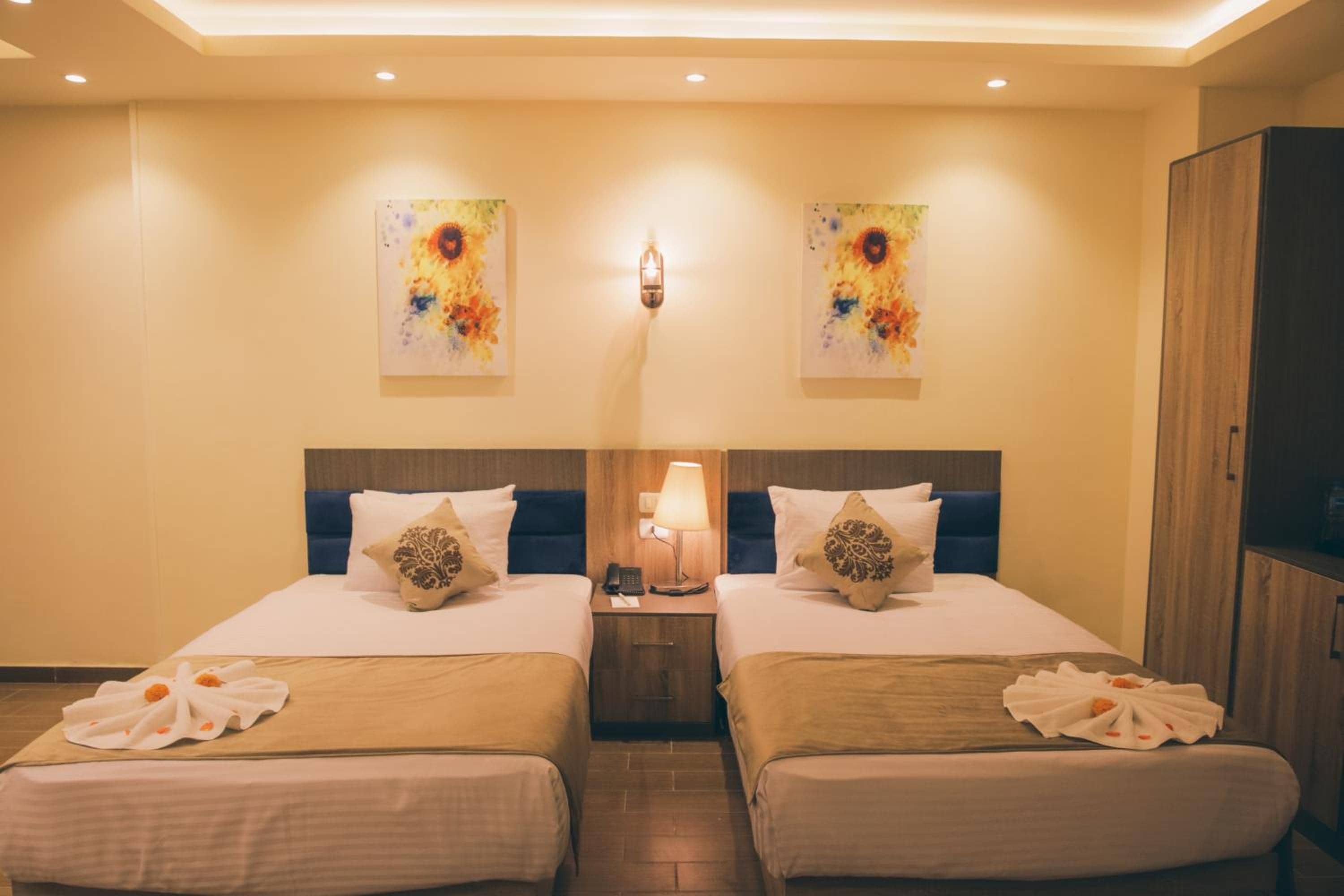 Jewel Green Mountain Hotel — 4
