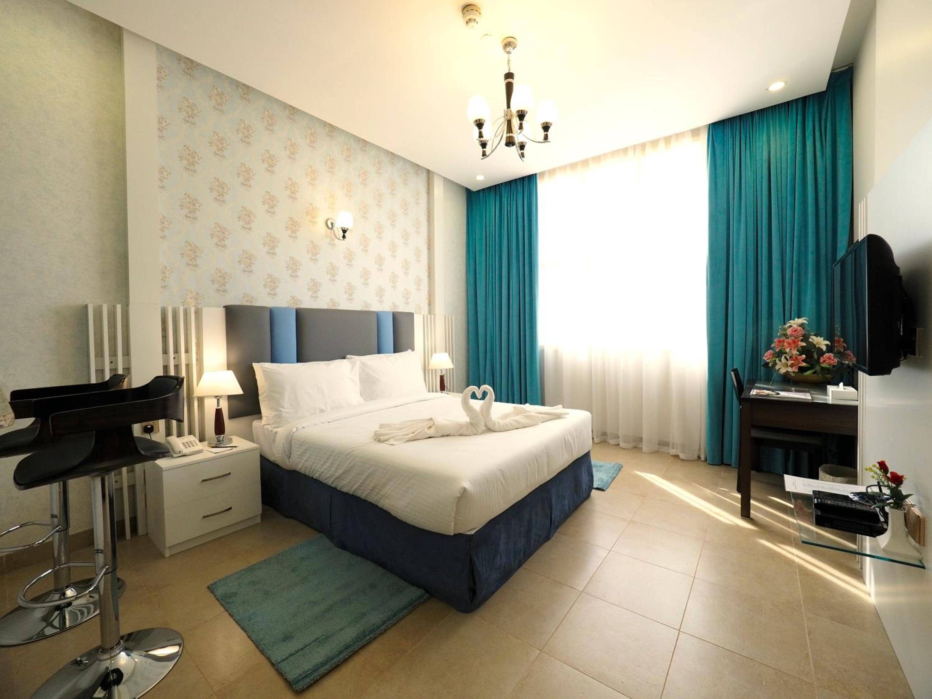 Pride Hotel Apartments — 2