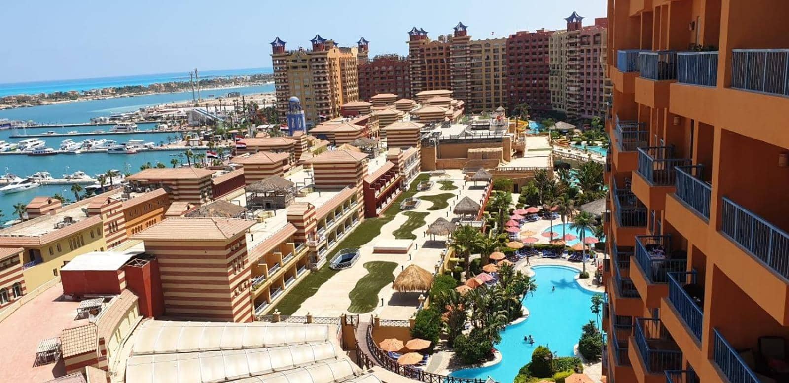 sea view apartment in Porto Marina hotel tower